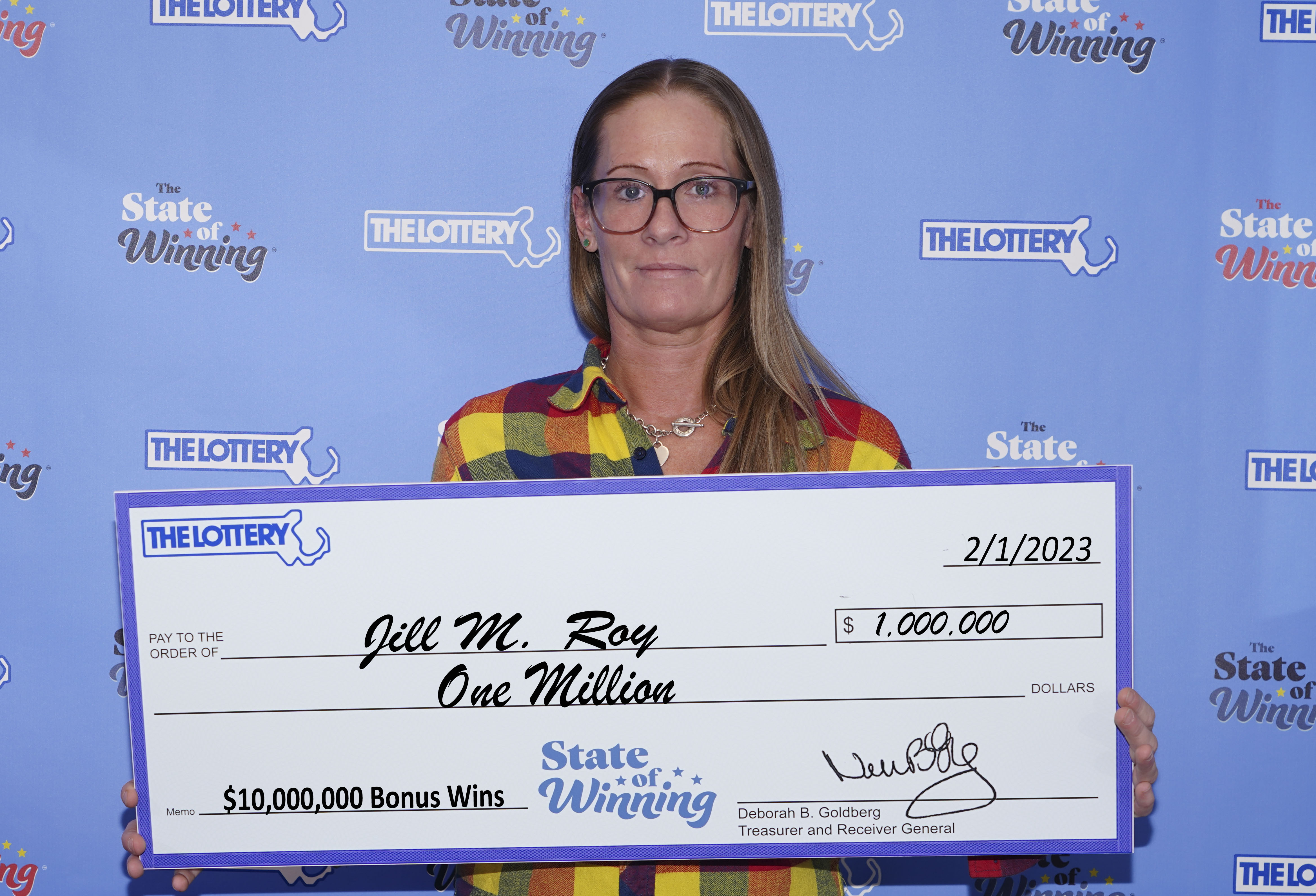 Mass. State Lottery winner: Wareham woman wins $1 million from liquor store  - masslive.com