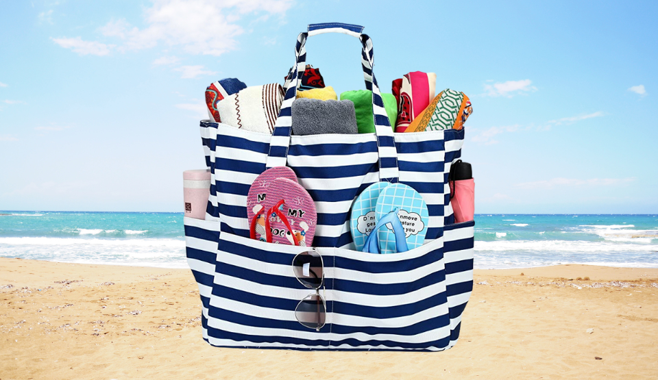 12 Best Beach Bags 2023