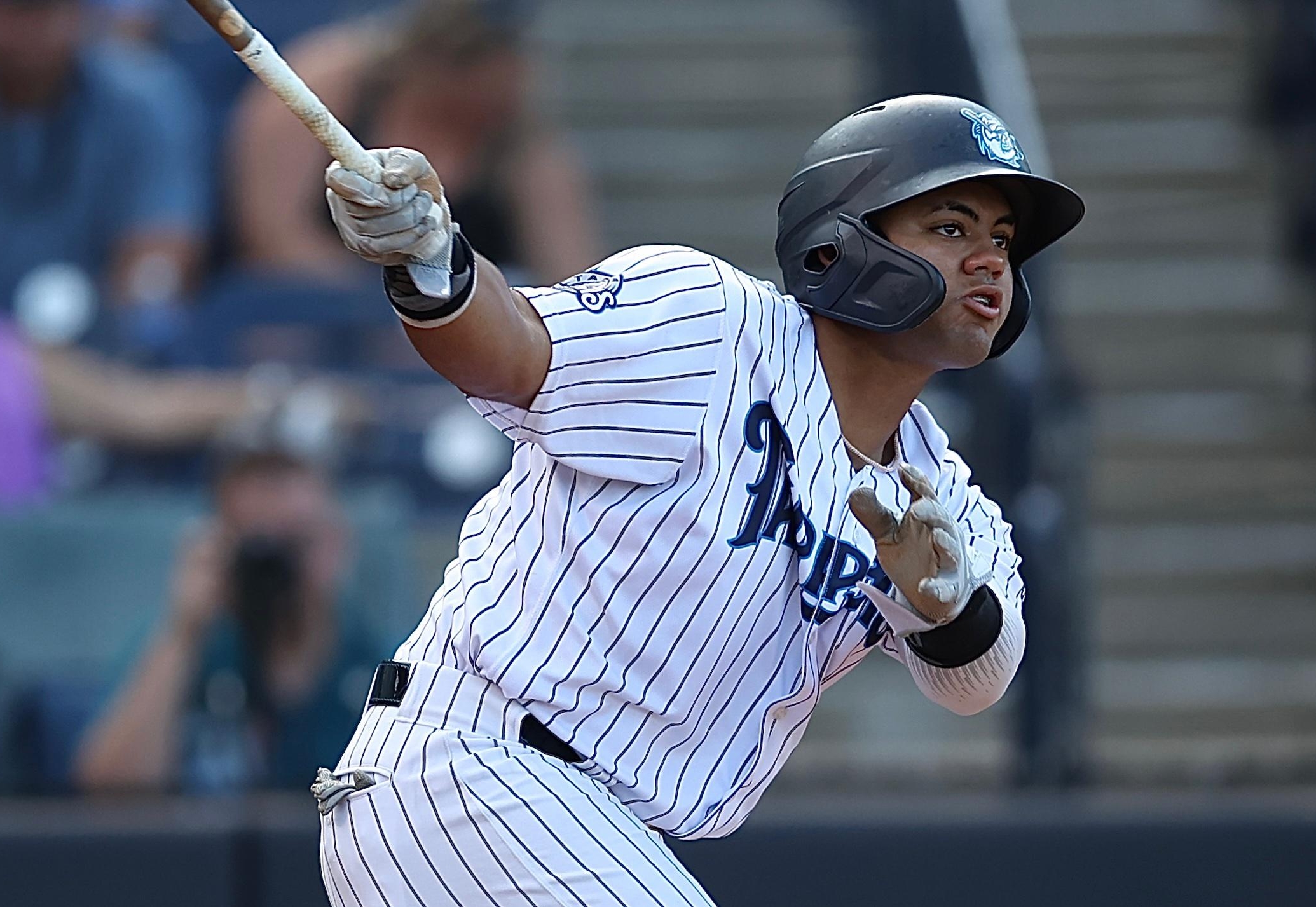 THE MARTIAN HAS LANDED! Tonight the Yankees debut their No. 2 and No. 8  prospects JASSON DOMINGUEZ and AUSTIN WELLS as they begin a weekend…