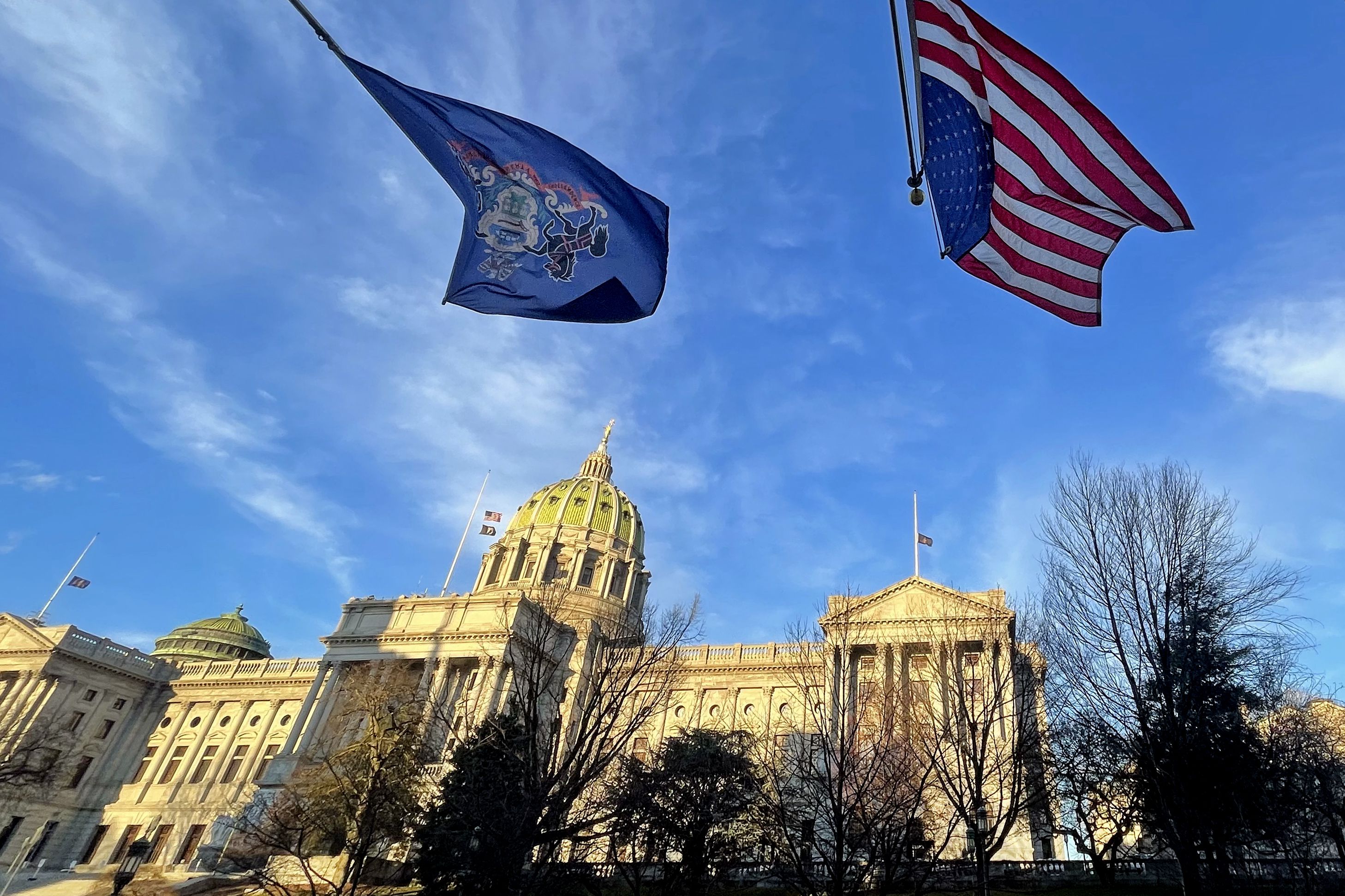 Pa. House passes minimum wage increase; Senate leadership skeptical of $15  per hour pitch - pennlive.com