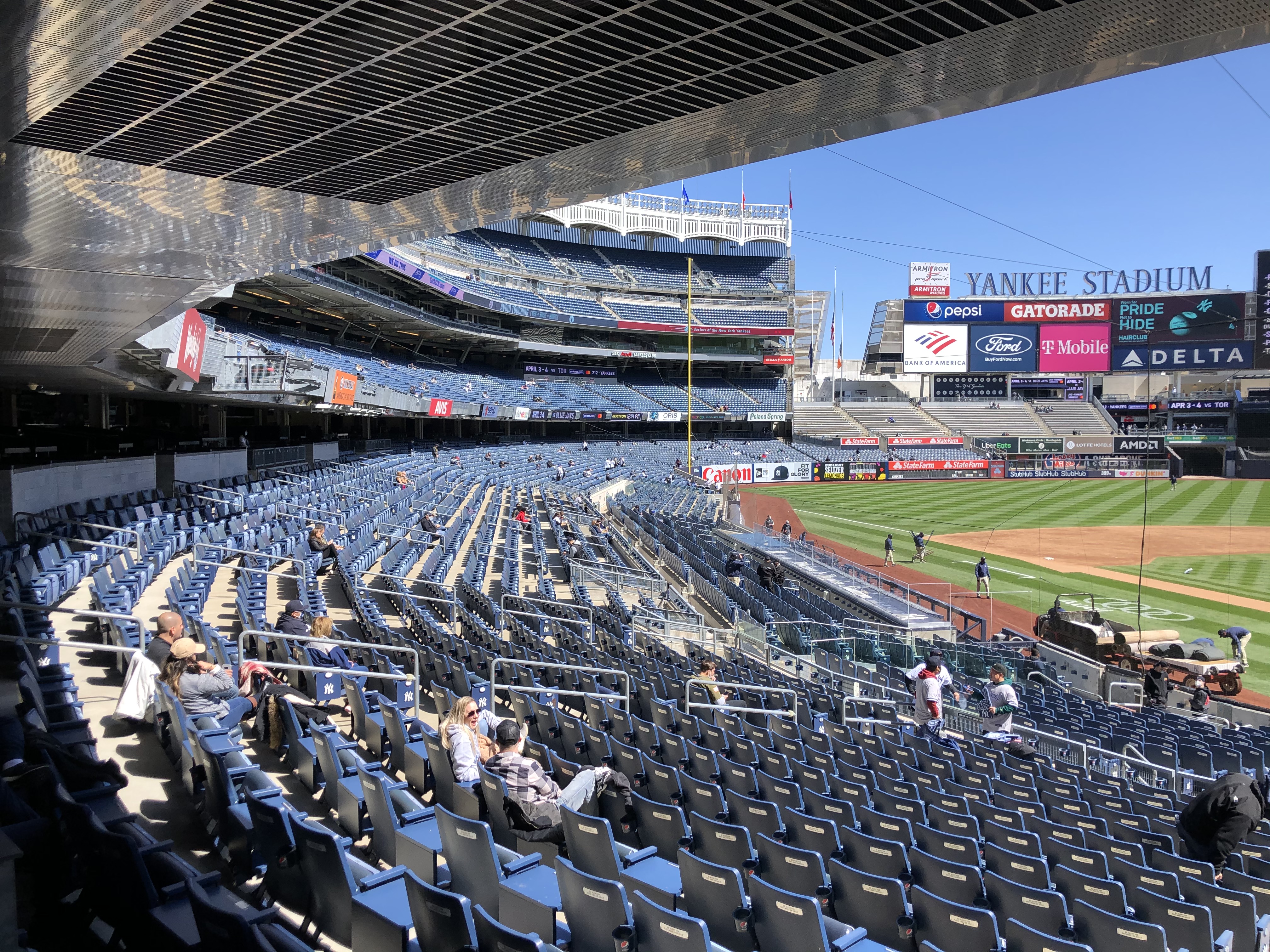 I went to a Yankees game during COVID. Here's 9 things you need to know if  you go, too. 