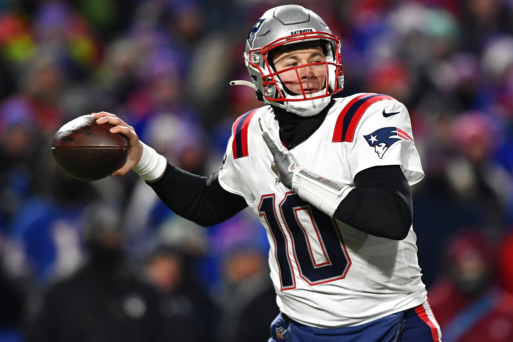 Rookie QB Mac Jones looks ready to start right now for the New