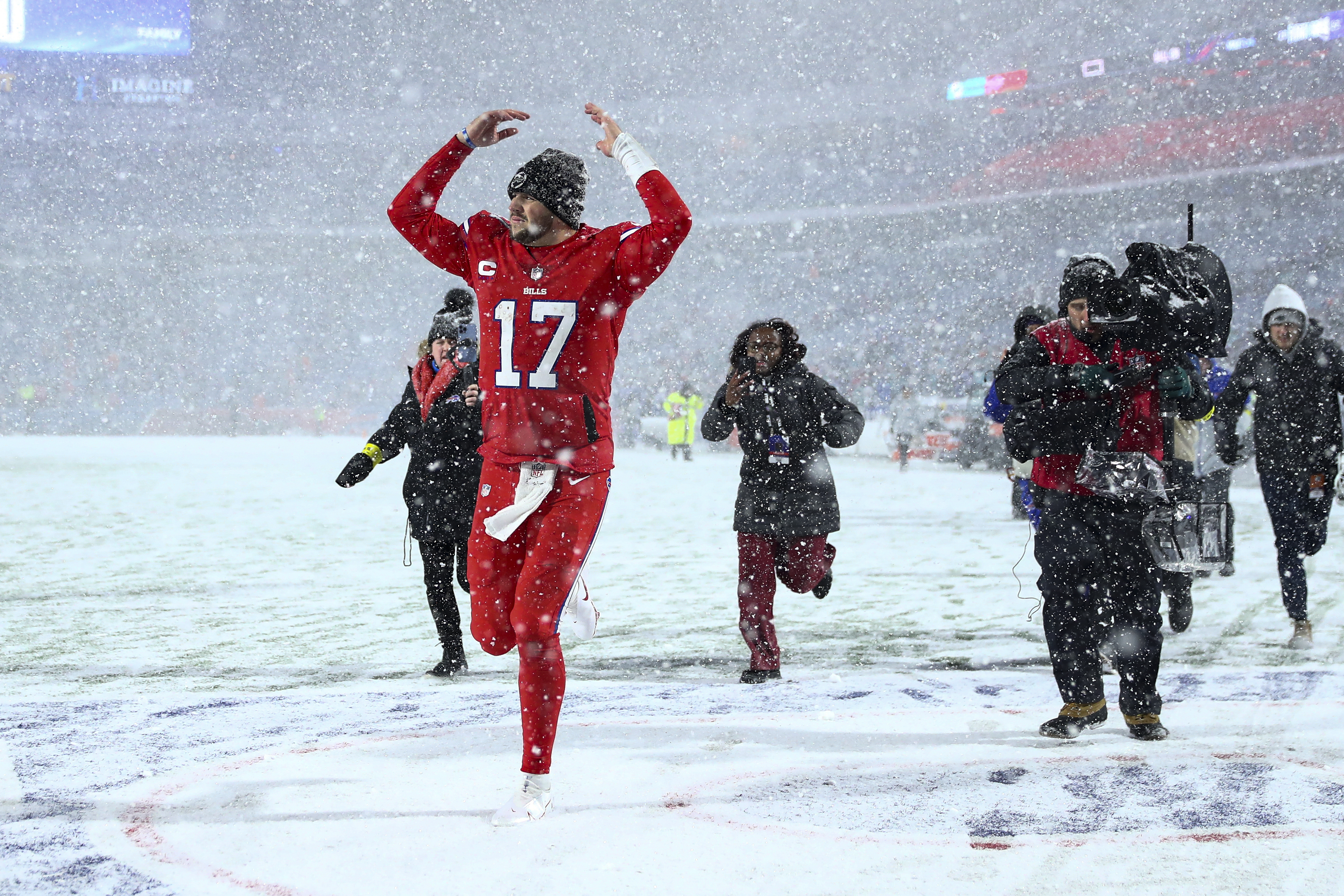 Bills: Josh Allen ruthlessly trolled the Dolphins' Twitter account with TD  celebration