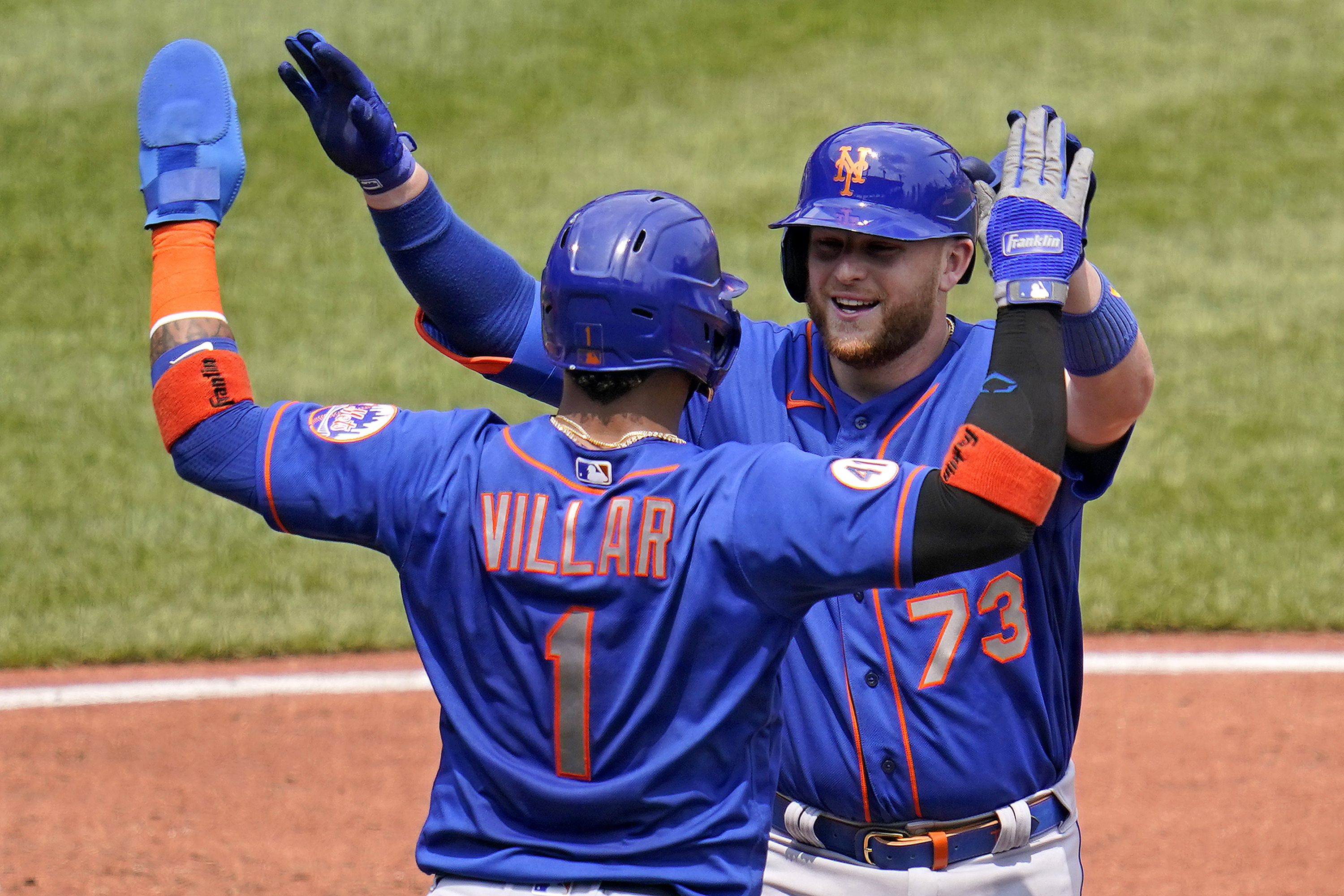Michael Conforto helps deliver win in possible final Mets home game