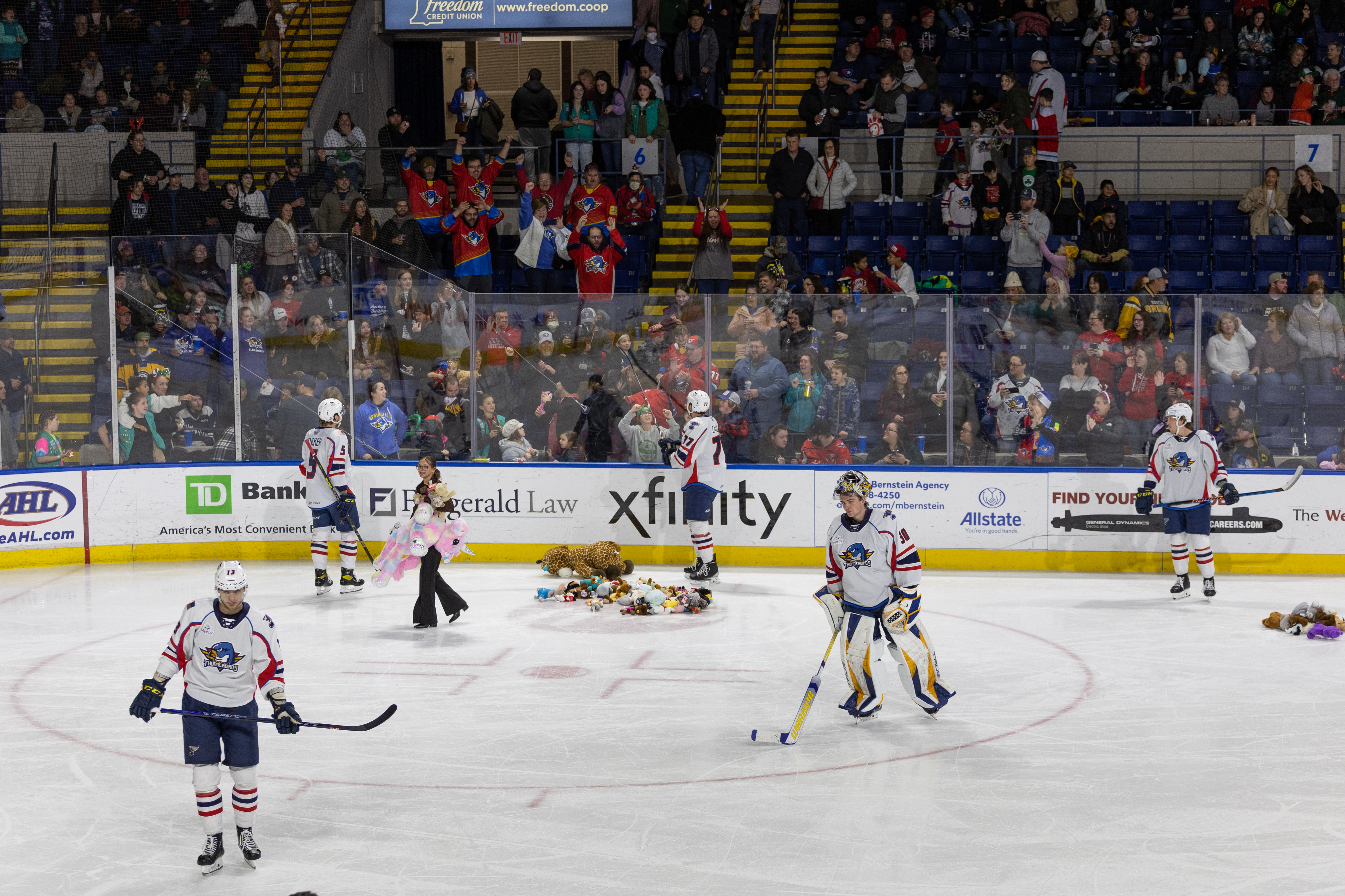 Springfield Thunderbirds defeat Milwaukee Admirals during 6th annual Teddy  Bear Toss night 