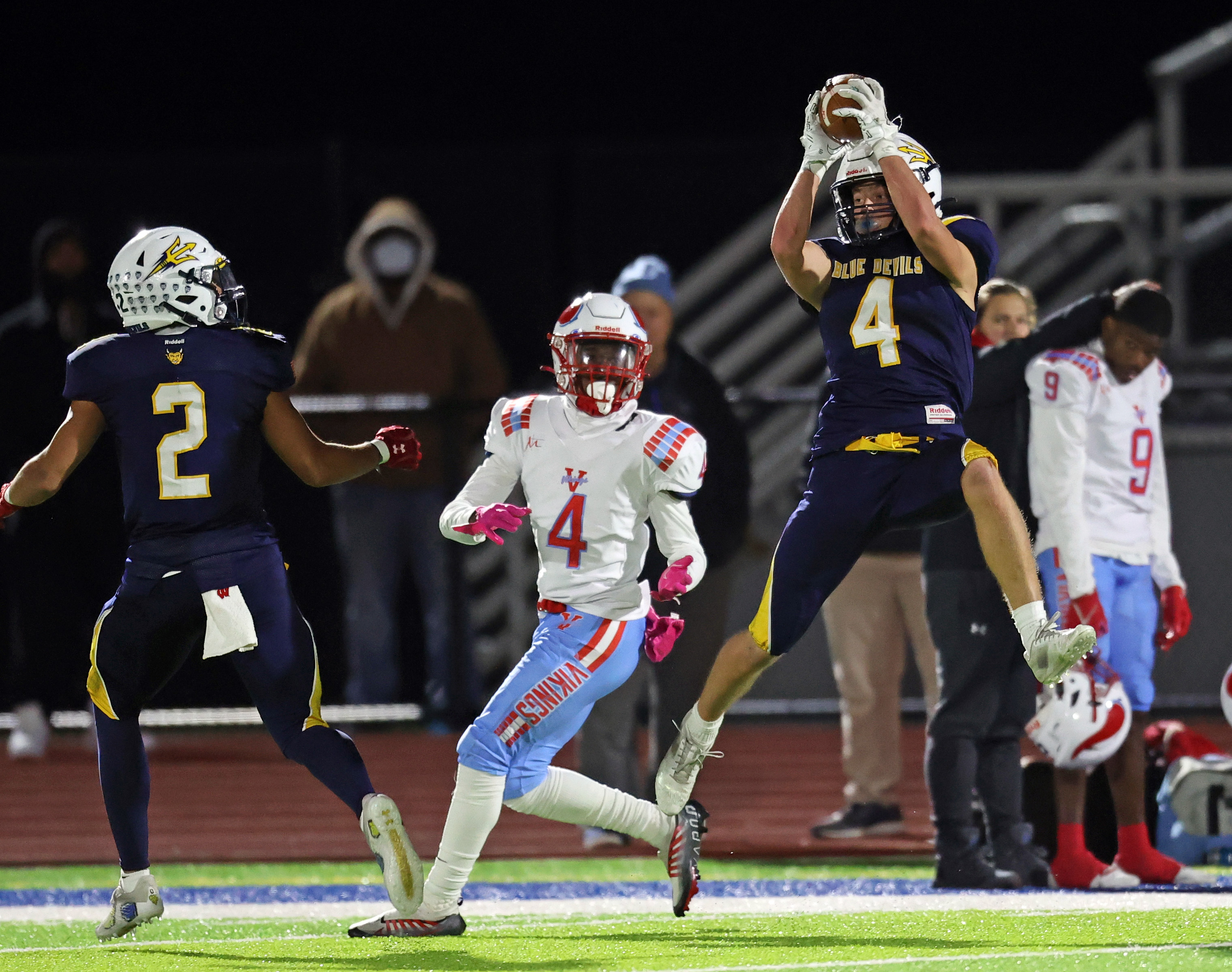 Villa Angela-St. Joseph vs. Columbus Bishop Hartley football: Vikings can't  keep up with Hawks 