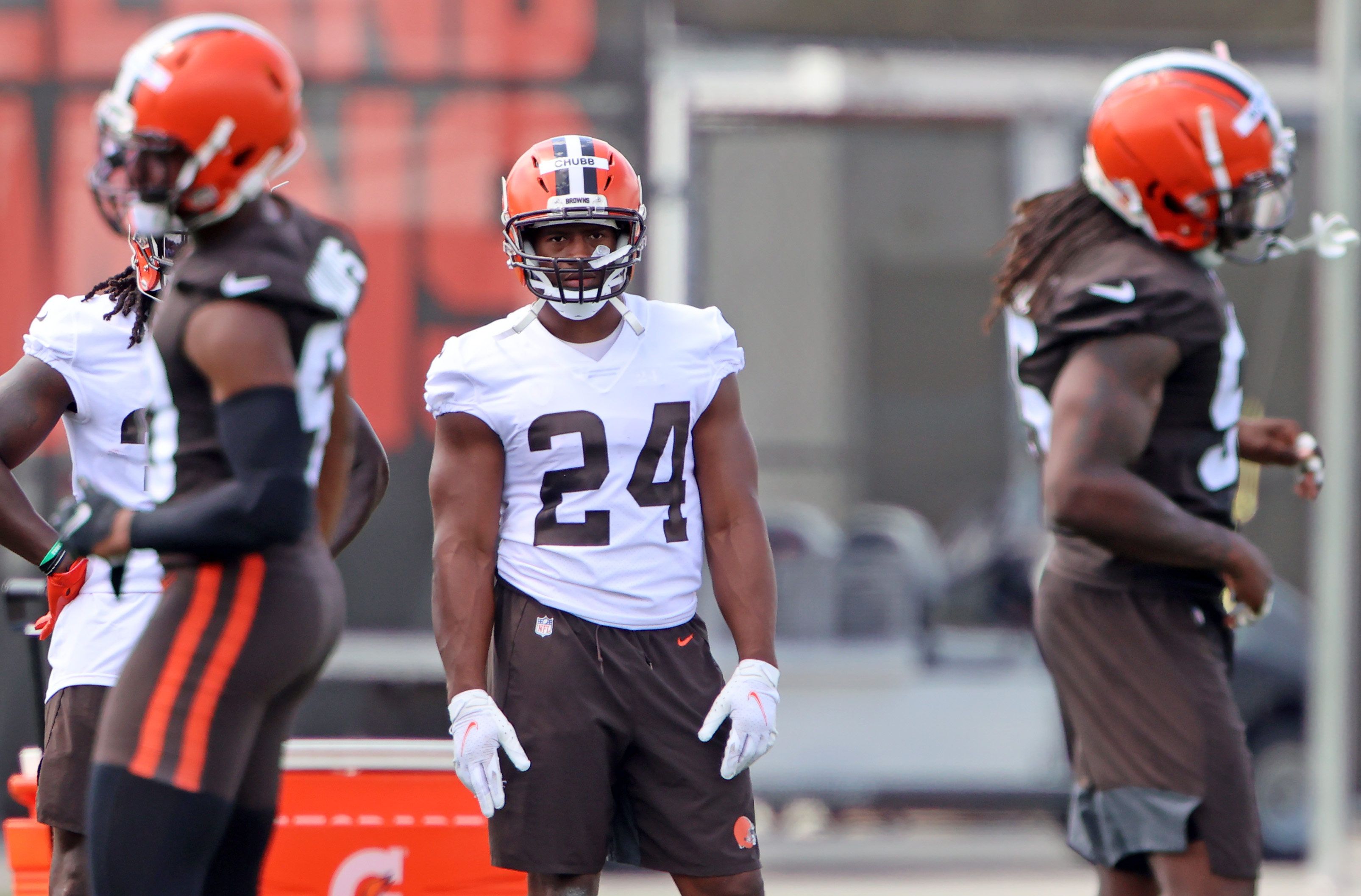 Browns running back Nick Chubb is believed to have only 1 torn ligament, AP  source says - ABC News