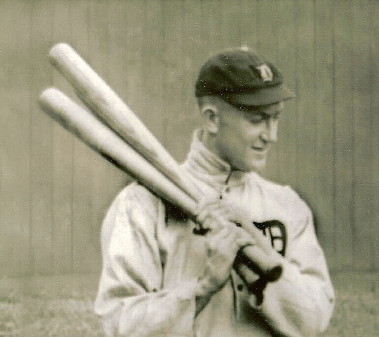 1915 Baseball: Thousands turn out to witness Ty Cobb and Honus Wagner ...