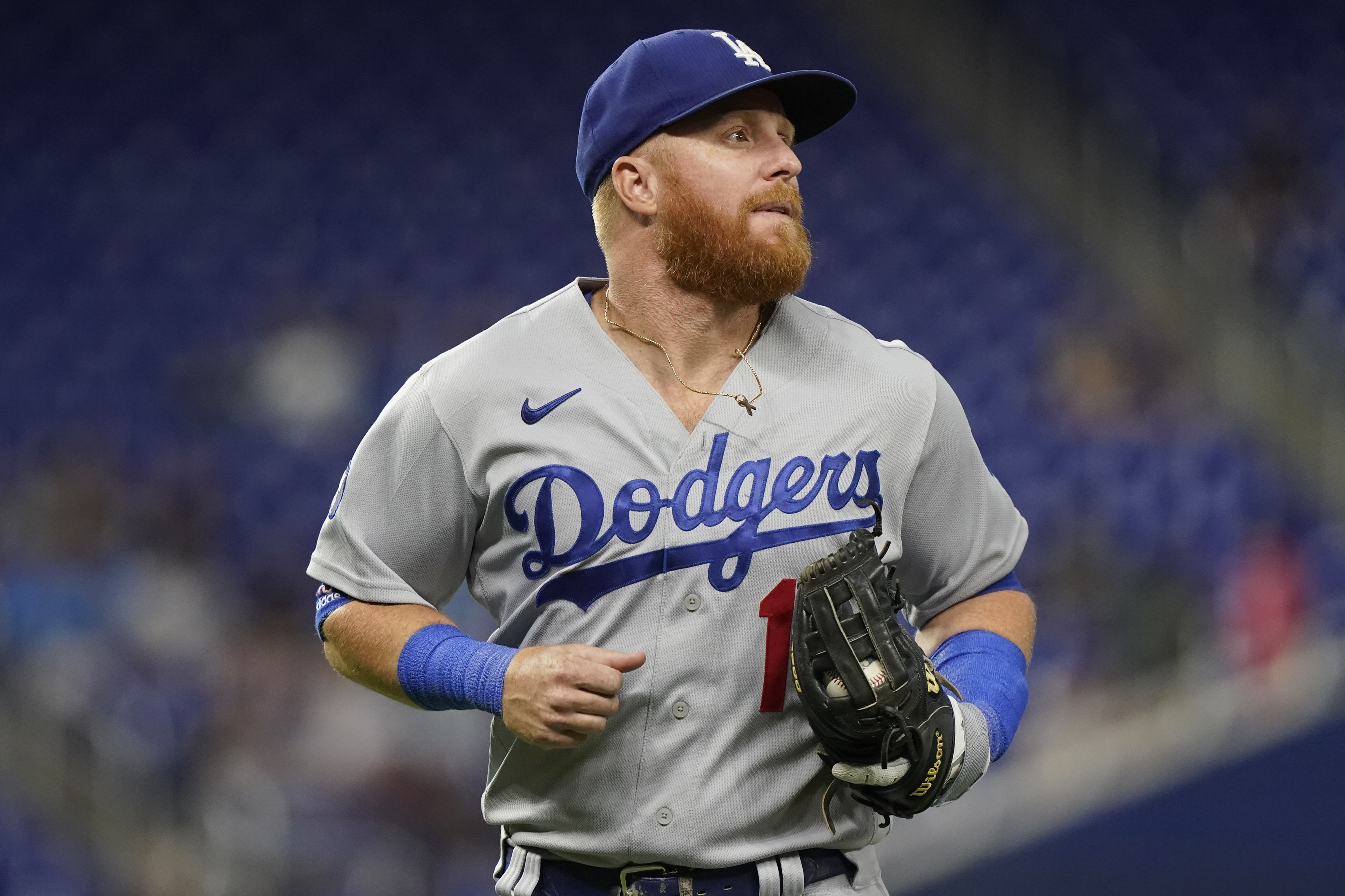 Red Sox' Justin Turner could be ready for Opening Day: 'Hopefully he will  be with us right away,' Alex Cora says – Blogging the Red Sox
