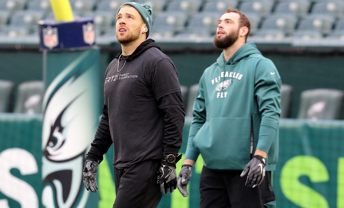 Cardinals' Zach Ertz primed for reunion with ex-Eagles teammates Jalen  Hurts, Dallas Goedert 