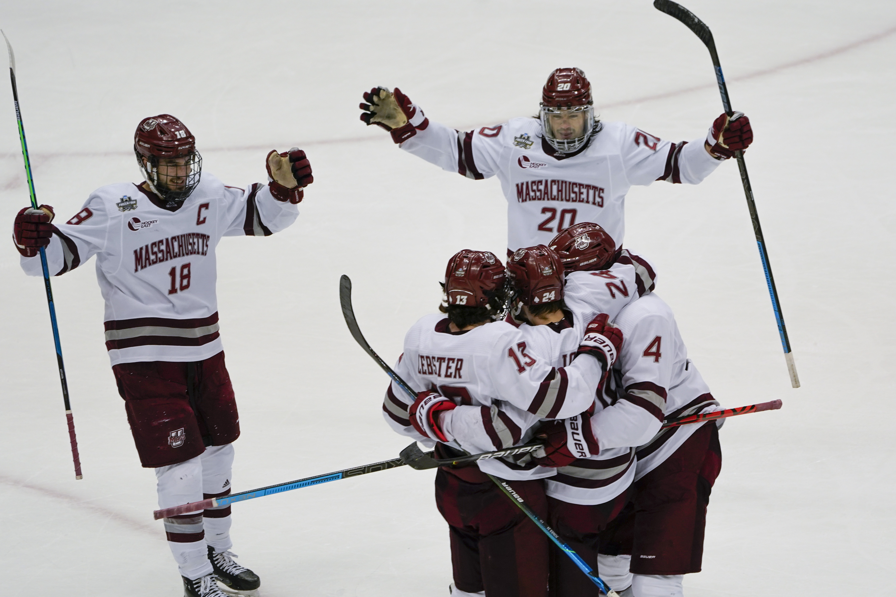 Umass hockey game score