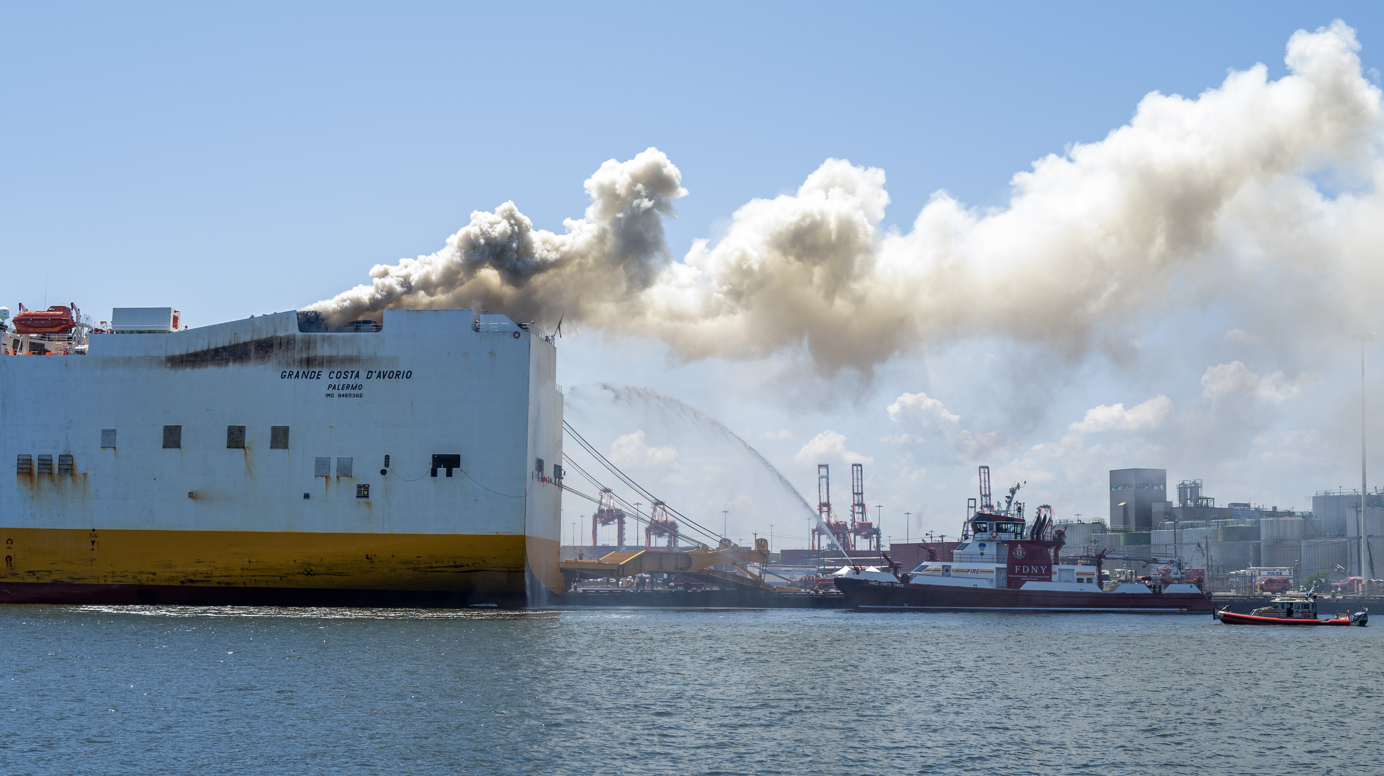Two Newark firefighters killed battling ship fire - nj.com