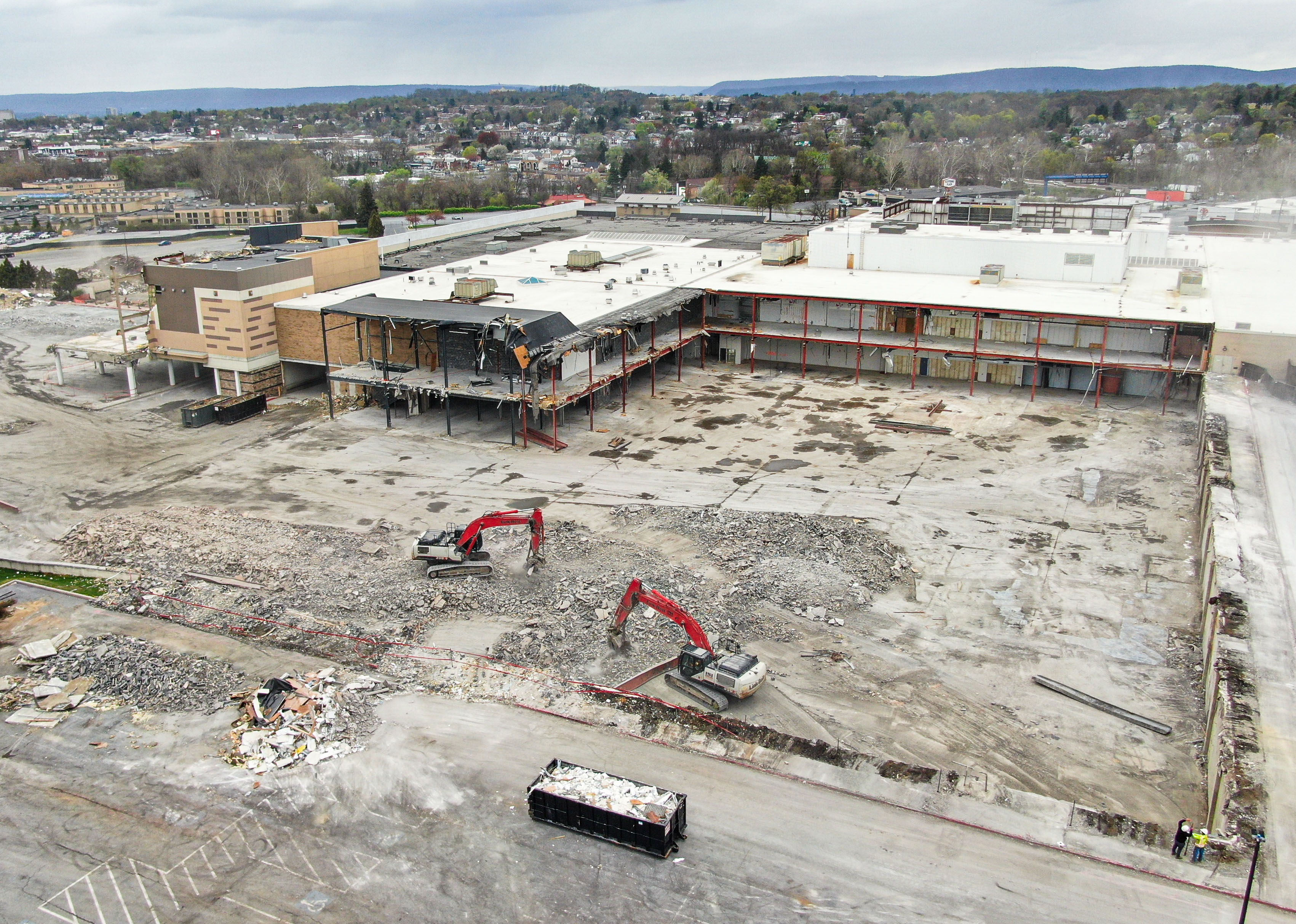 An aerial update of Harrisburg Mall demolition, April 11, 2024 ...