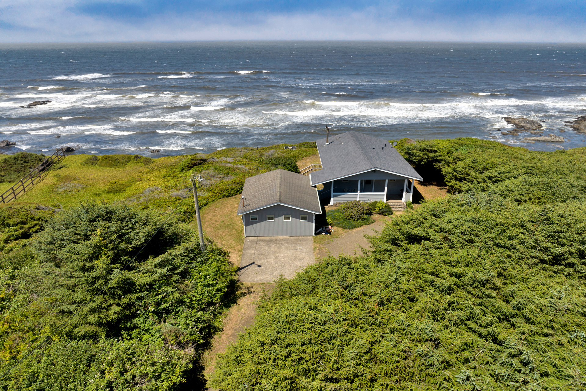 Author Ken Kesey's writing cottage
The property at 95080 Highway 101 in Yachats is for sale by Shanna McCord
of Fathom Realty Oregon. Photo by Marck Shipley- Hommati 181