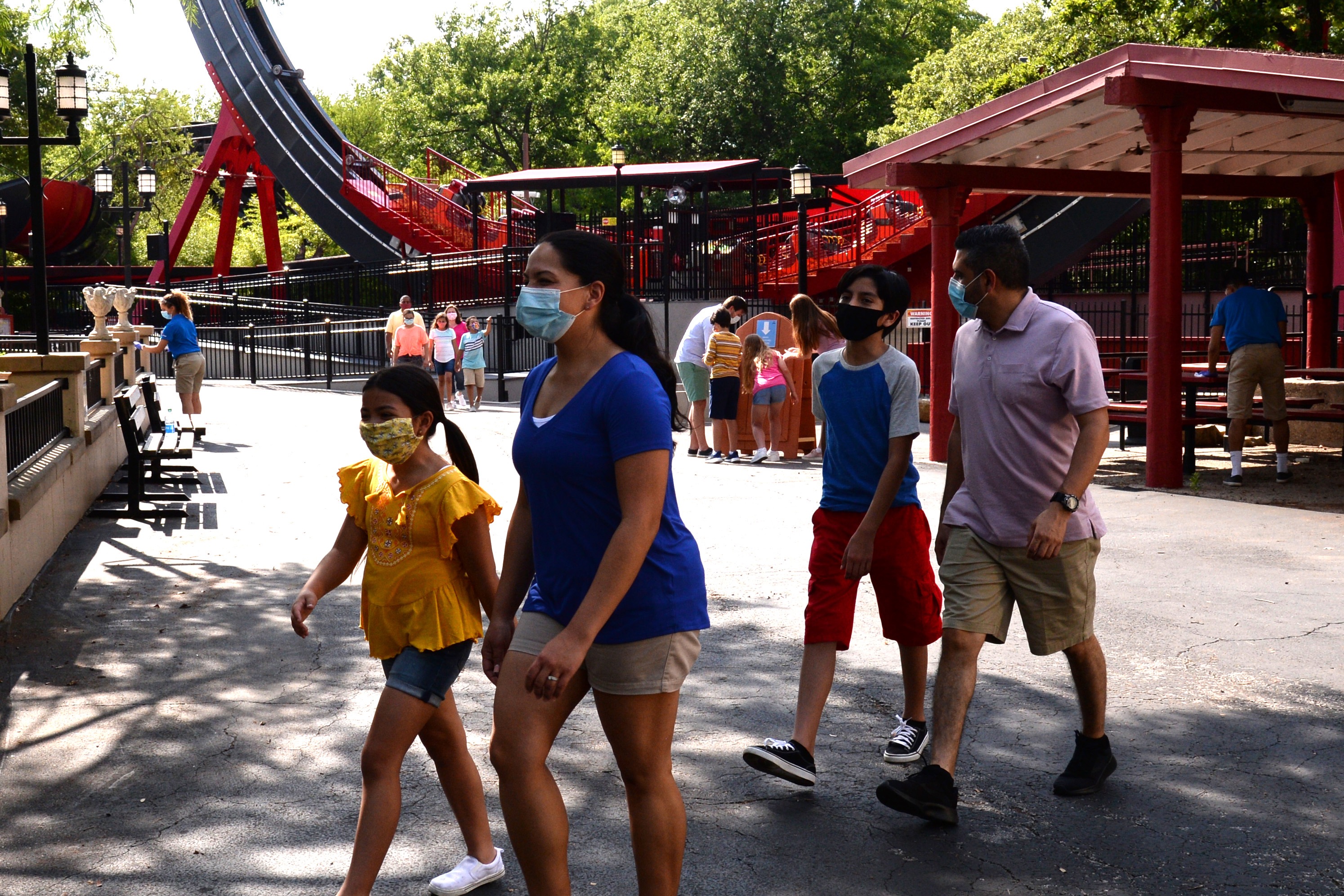 Six Flags announces opening day for record-setting Jersey Devil