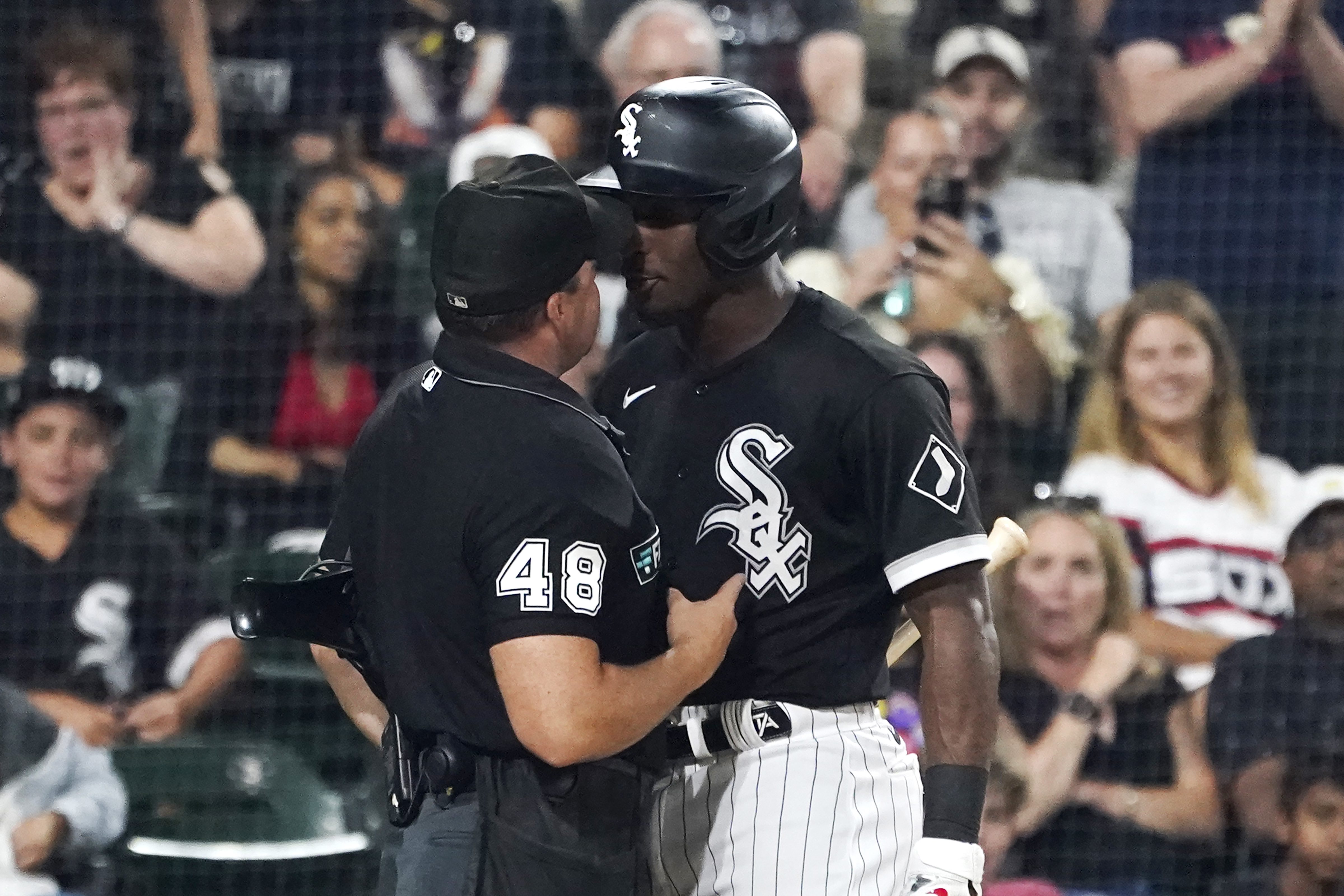 White Sox's Tim Anderson suspended one game for making obscene gesture  toward fans vs. Guardians 