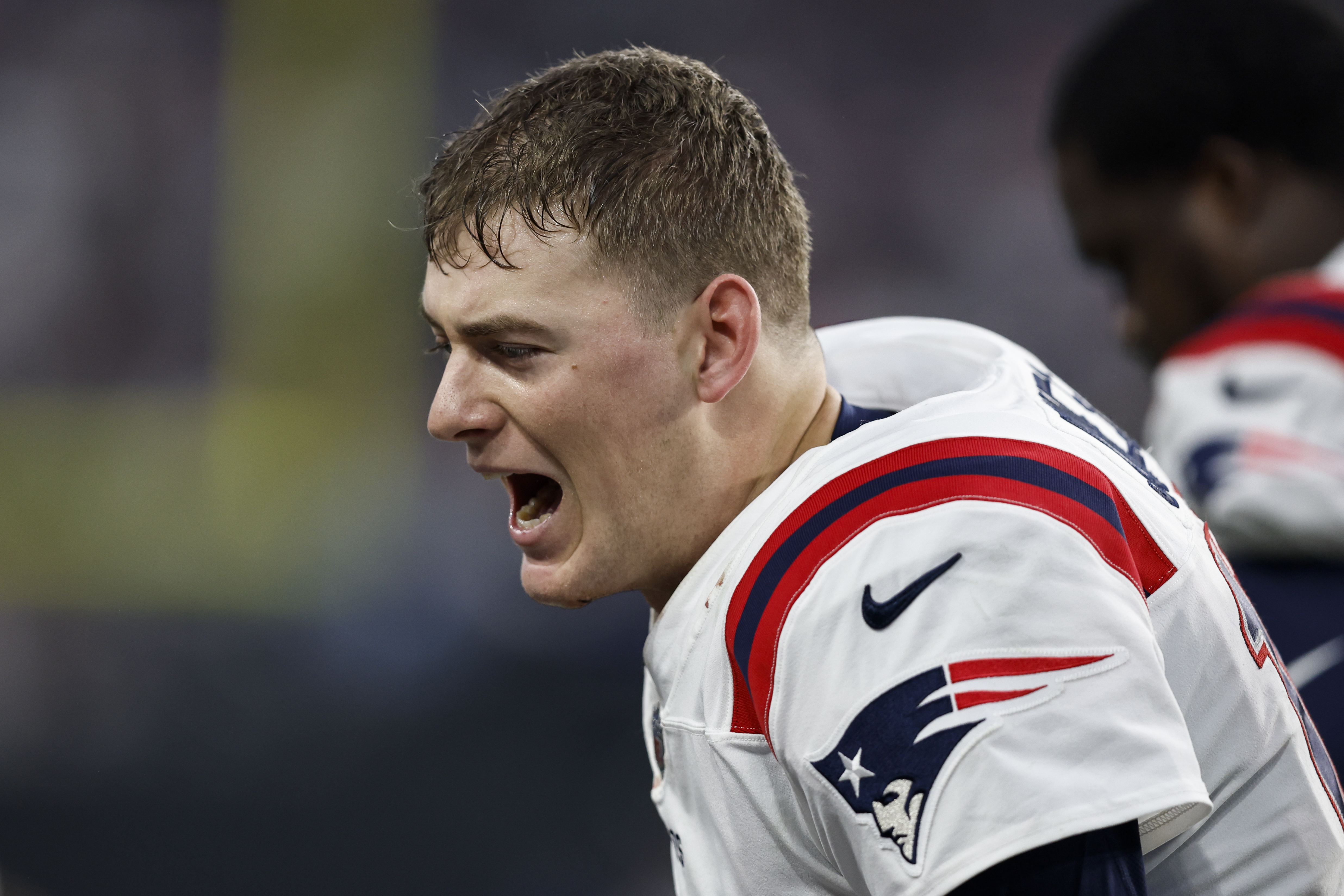 Vince Wilfork on Patriots' Mac Jones: 'I'm tired of seeing him throwing a  fit