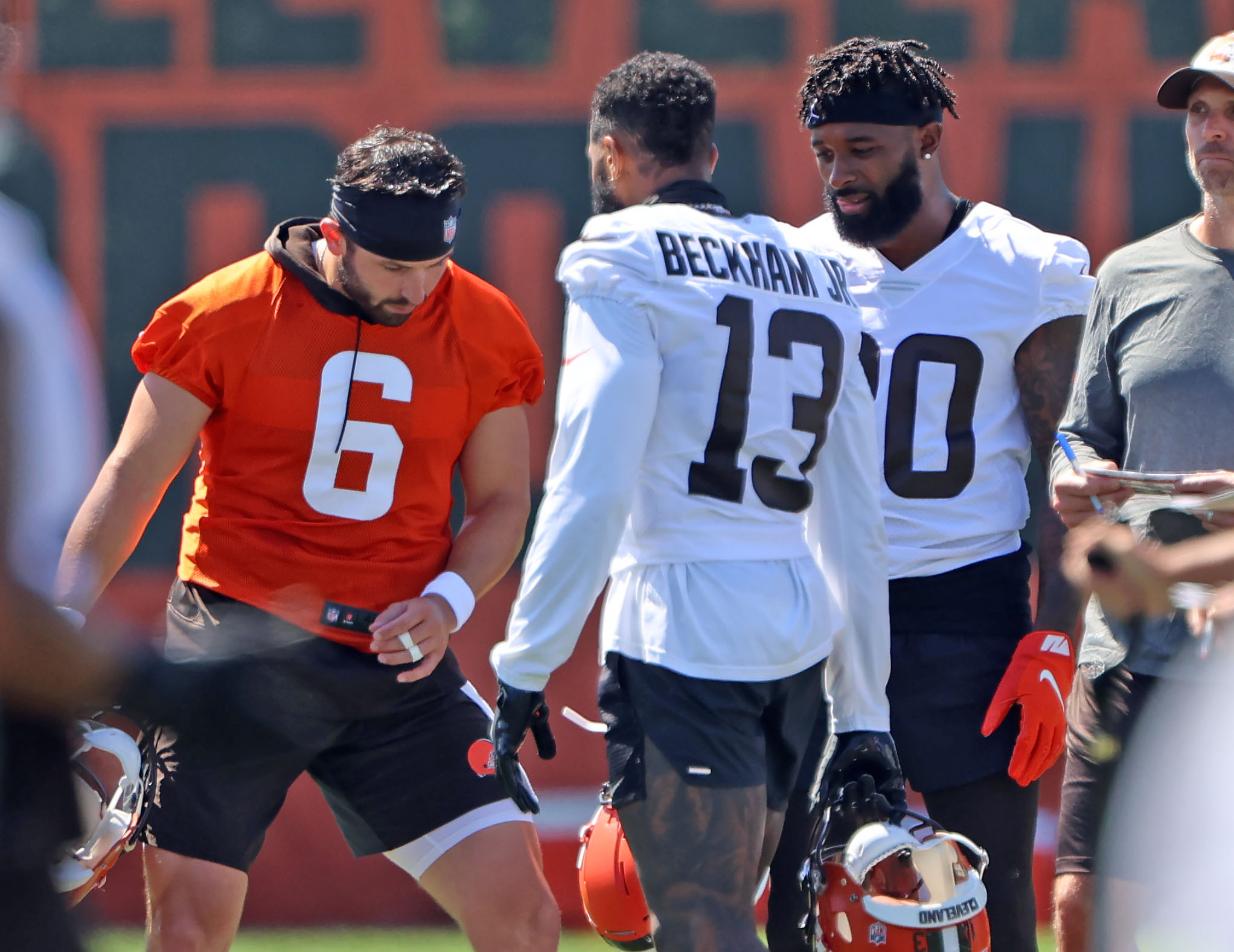 Baker Mayfield's Camp Fires Back at Odell Beckham Jr. via NFL Network  Reporter: 'If Only 1 Side is Posting Things to Social Media, Let's Remember  There Could Be Another Side'