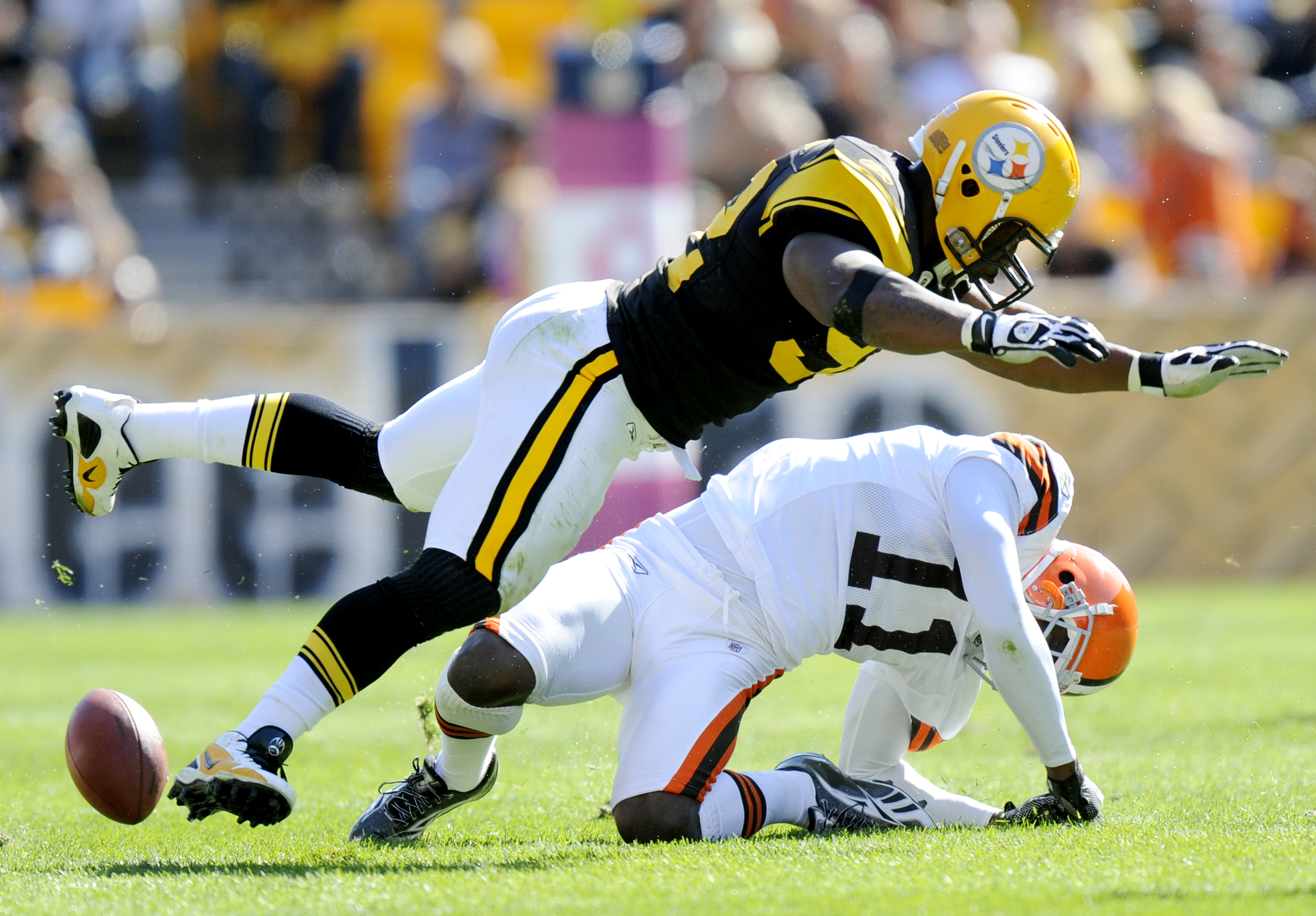 James Harrison, Five Other Former Steelers Legends Are Initial Nominees For  2023 Hall Of Fame Class