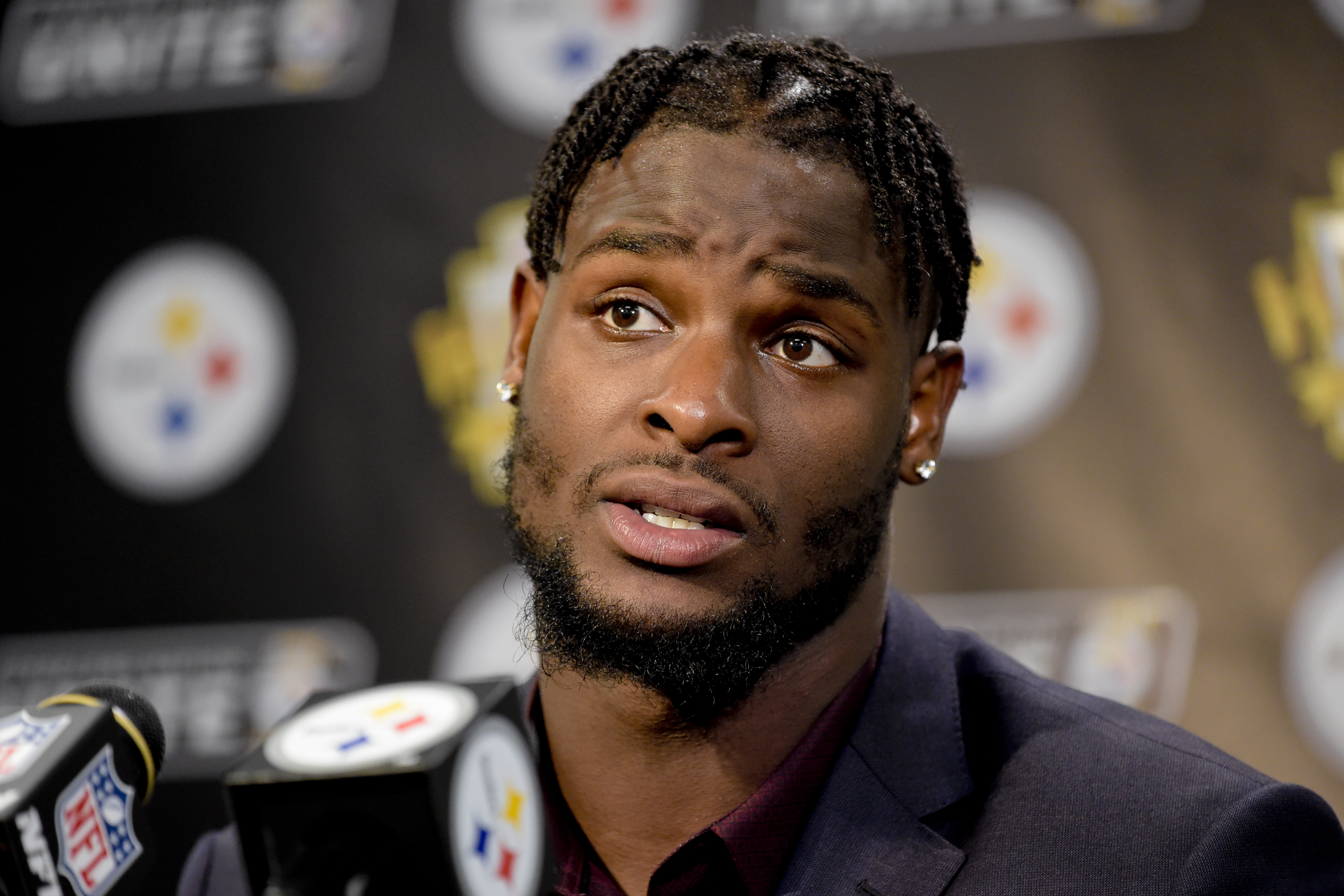 Le'Veon Bell: Jets reportedly contact Steelers about possible trade