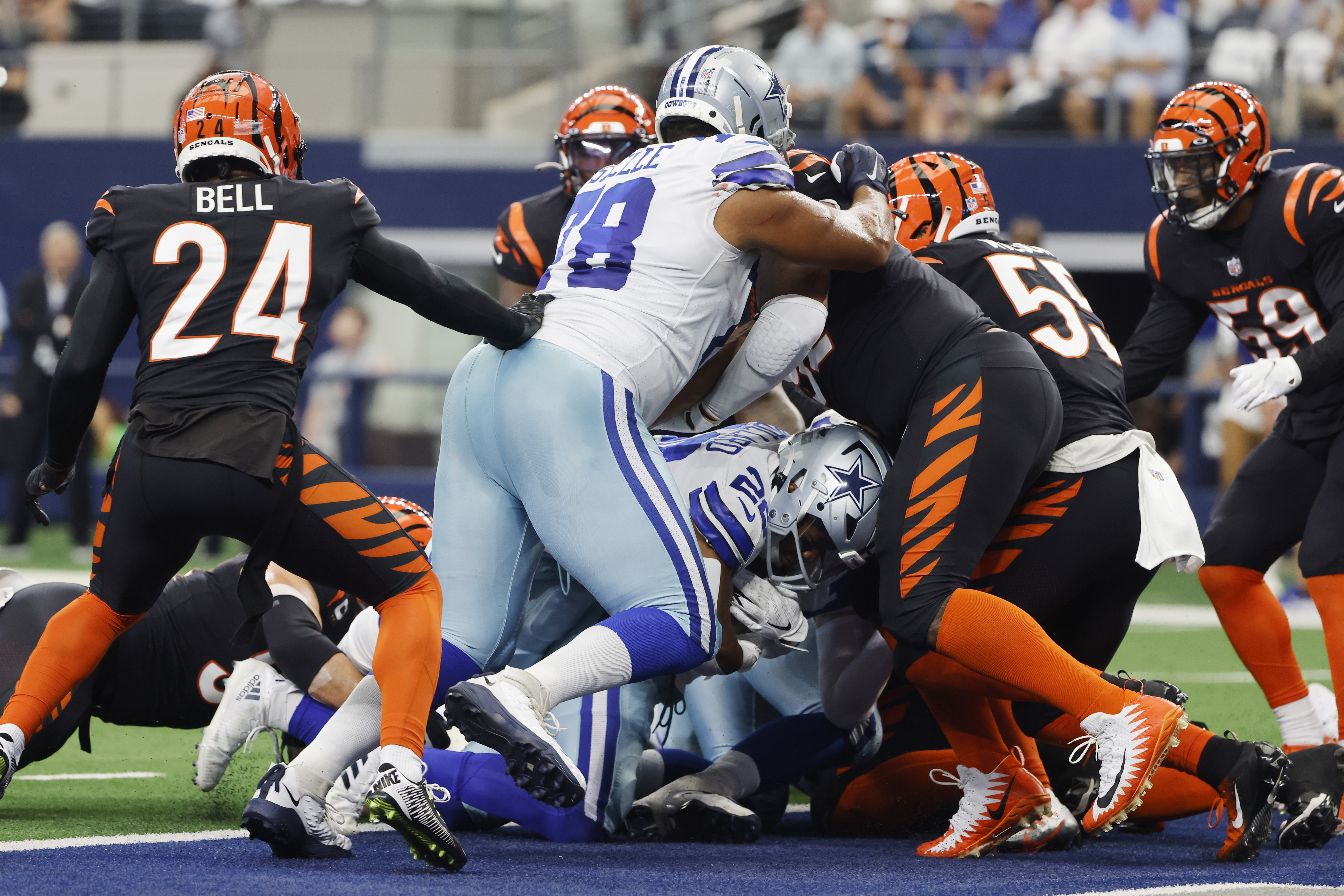 Cooper Rush lets loose against listless Bengals defense; offensive line  woes continue: Halftime Hits 