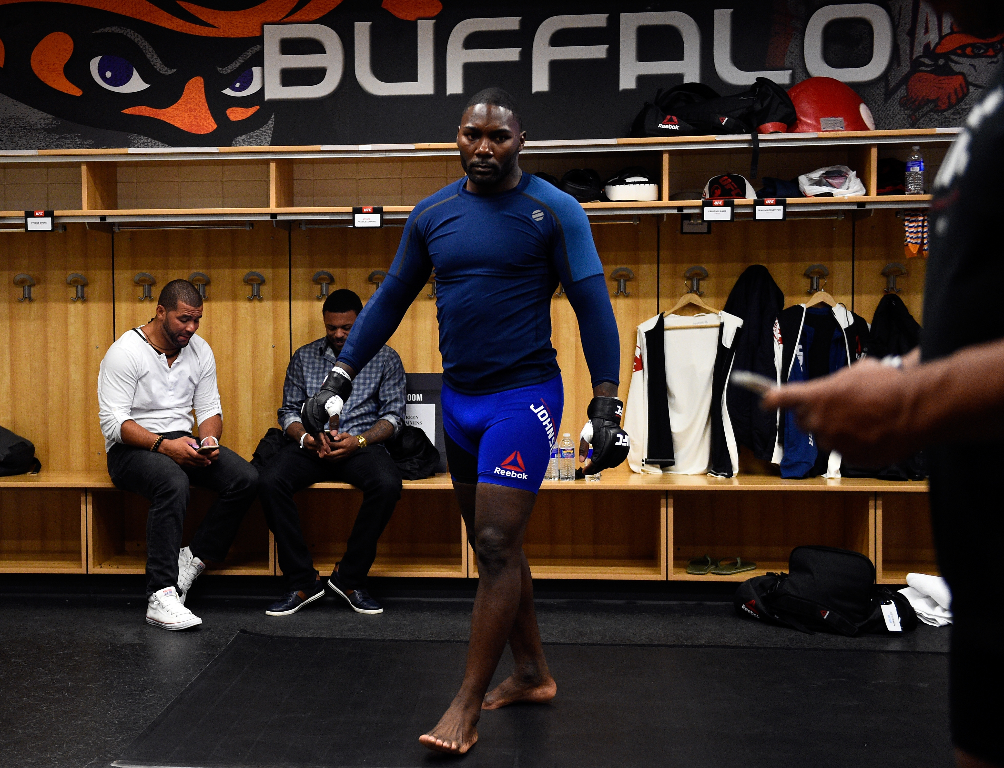 Buffalo Bills defensive tackle Brandin Bryant, left, and defensive