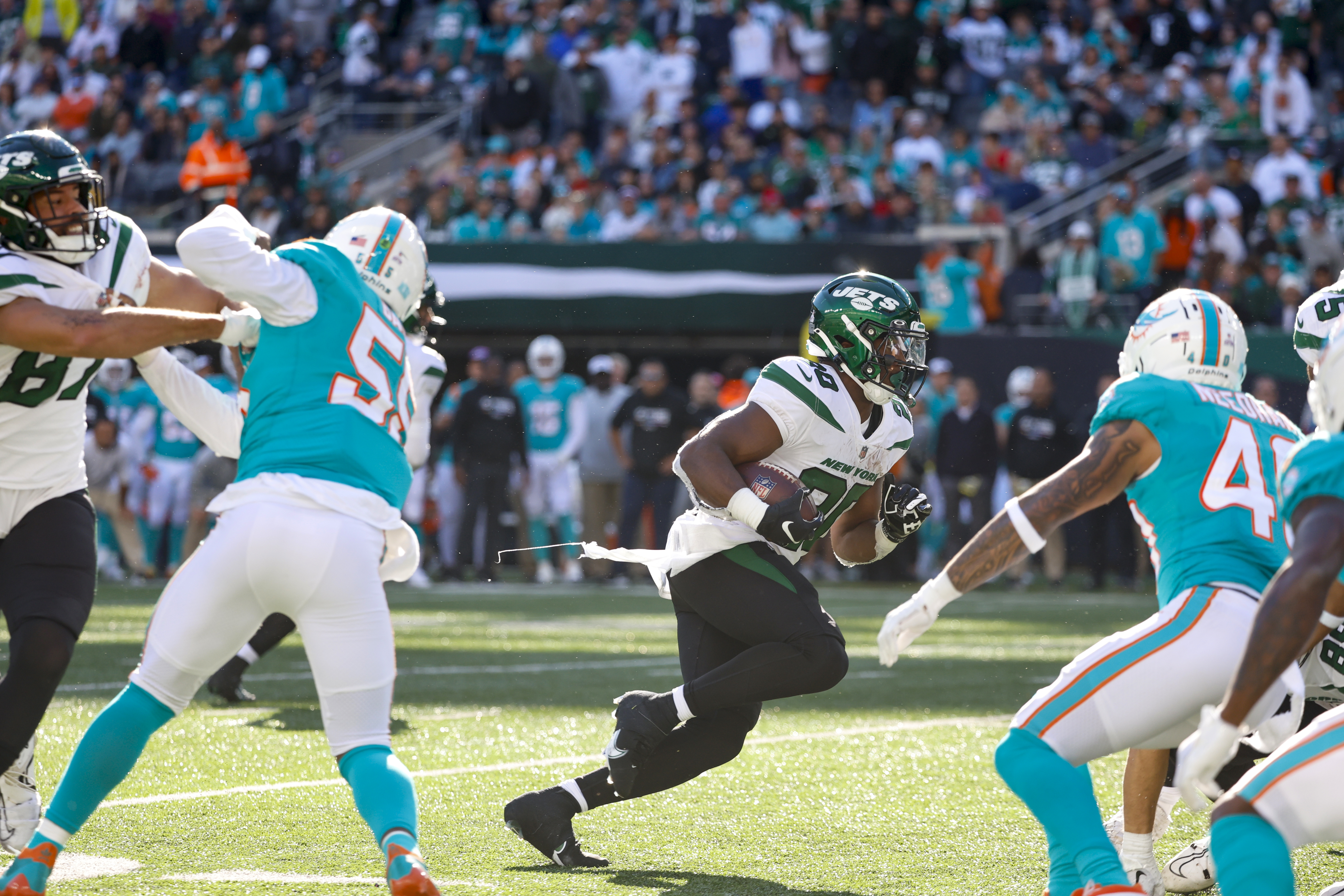 Sauce Gardner Emphatically Put His Stamp on Jets-Dolphins Game