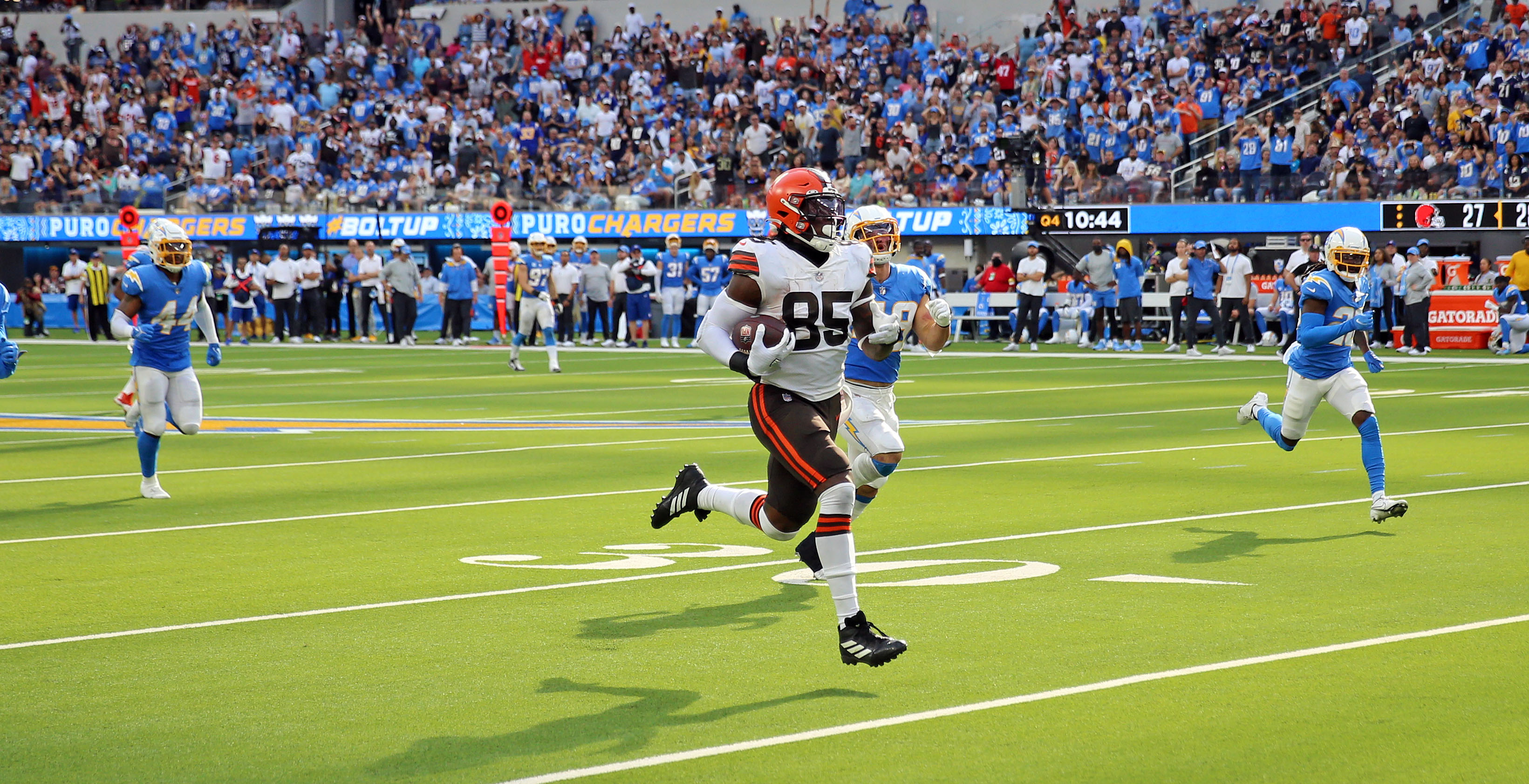 Cleveland Browns at Los Angeles Chargers on October 10, 2021