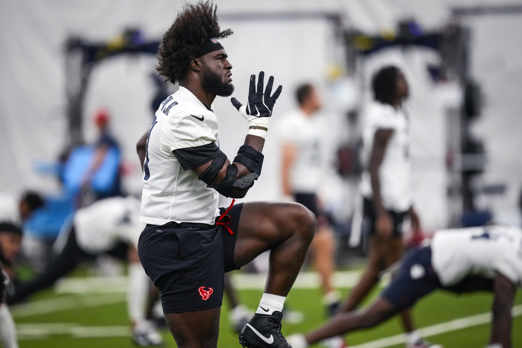 Former Alabama All-American Will Anderson Jr. aims to keep climbing with  Houston Texans - al.com