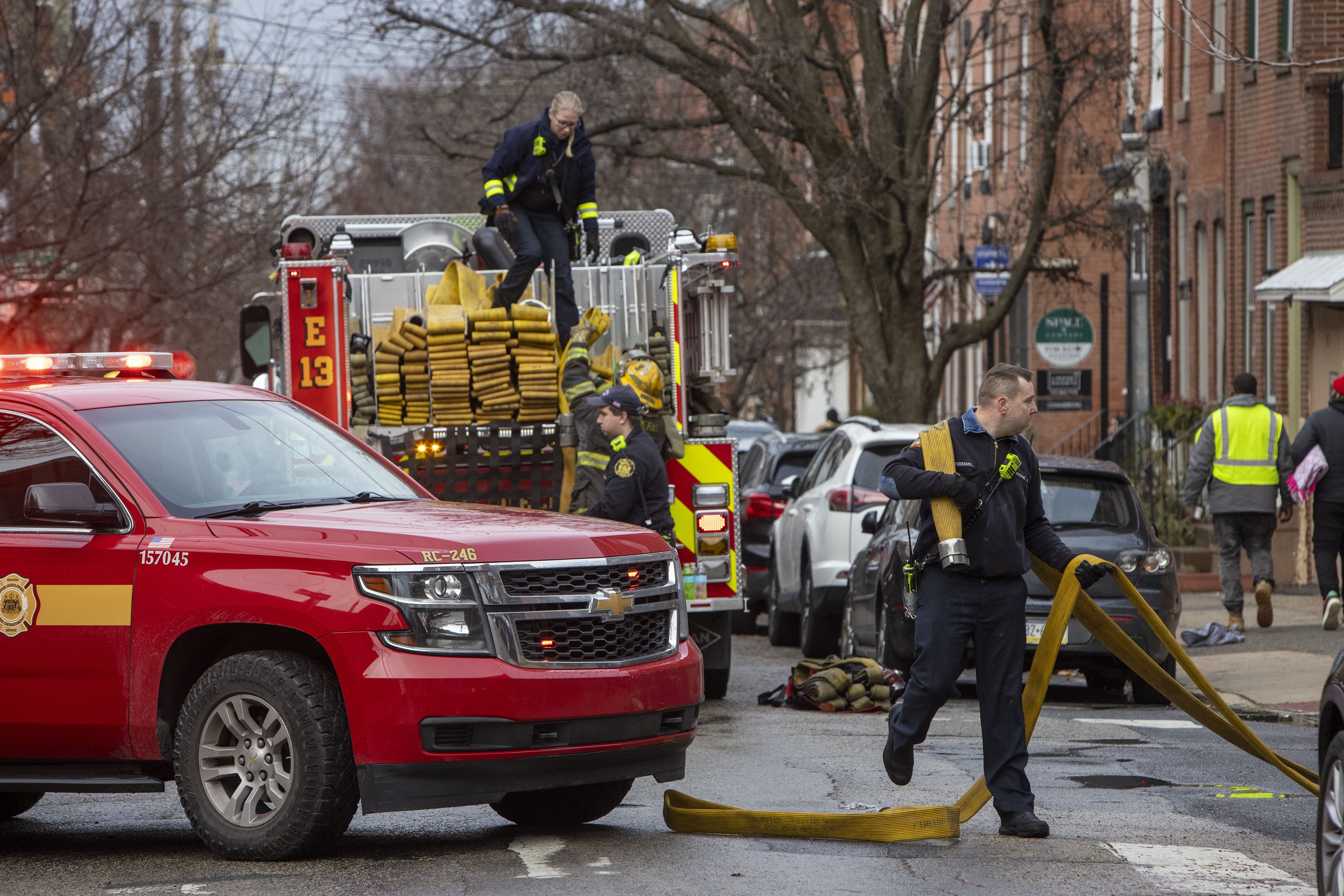Philadelphia fire kills a dozen people - pennlive.com