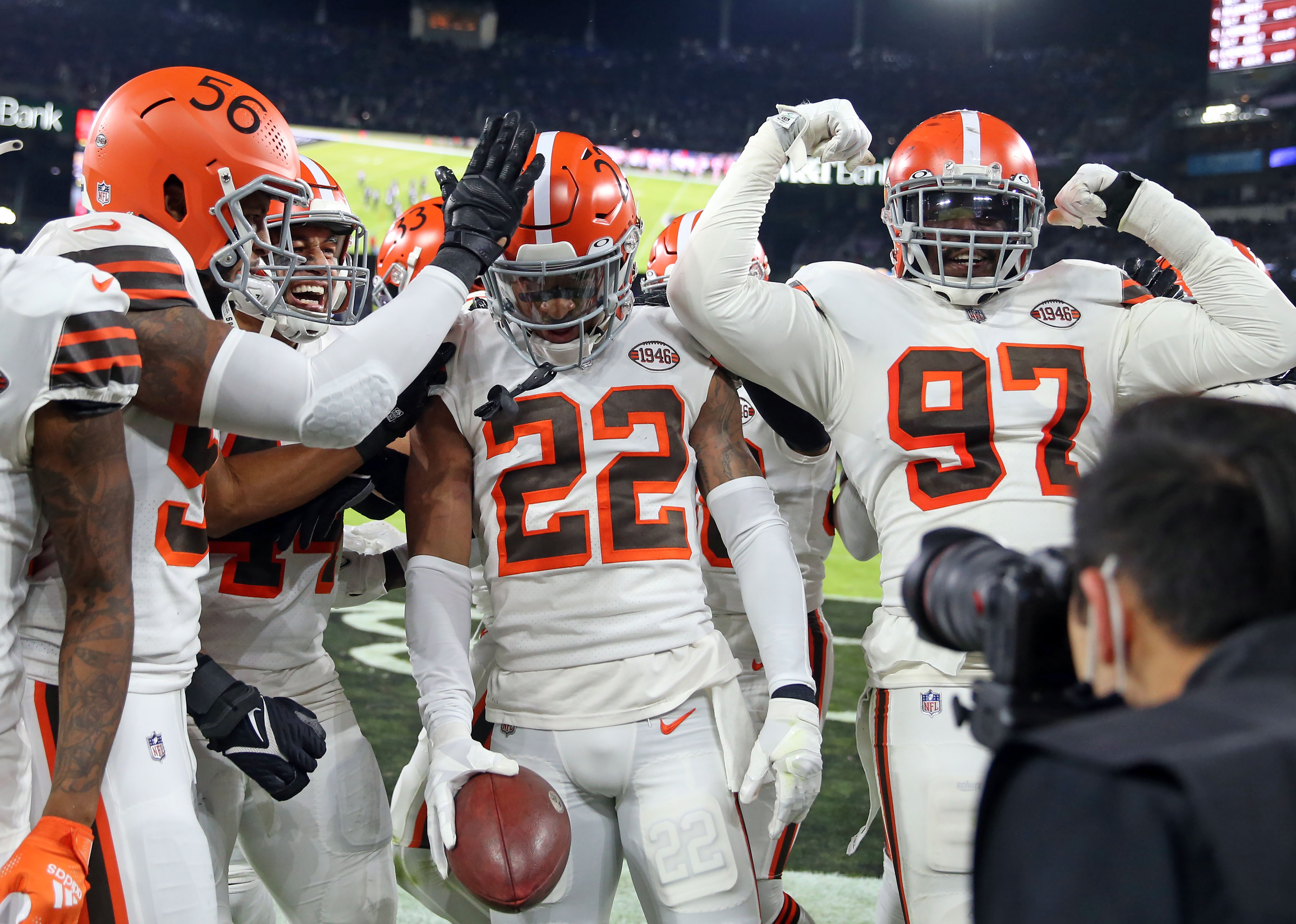 CB Denzel Ward named Cleveland Browns 2021 Walter Payton Man of