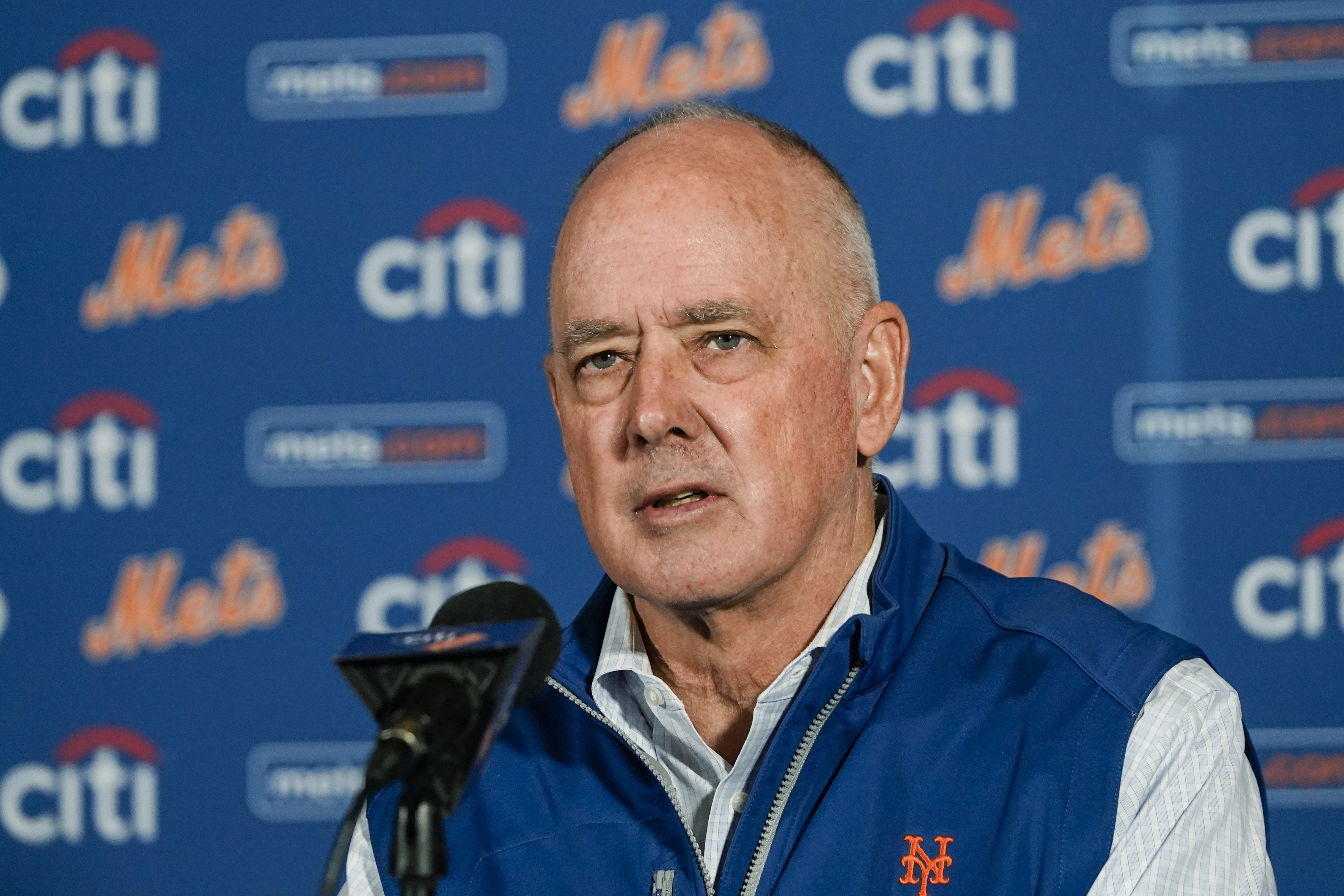 Alderson, Mets Try to Build Winning Formula Without a Bloated