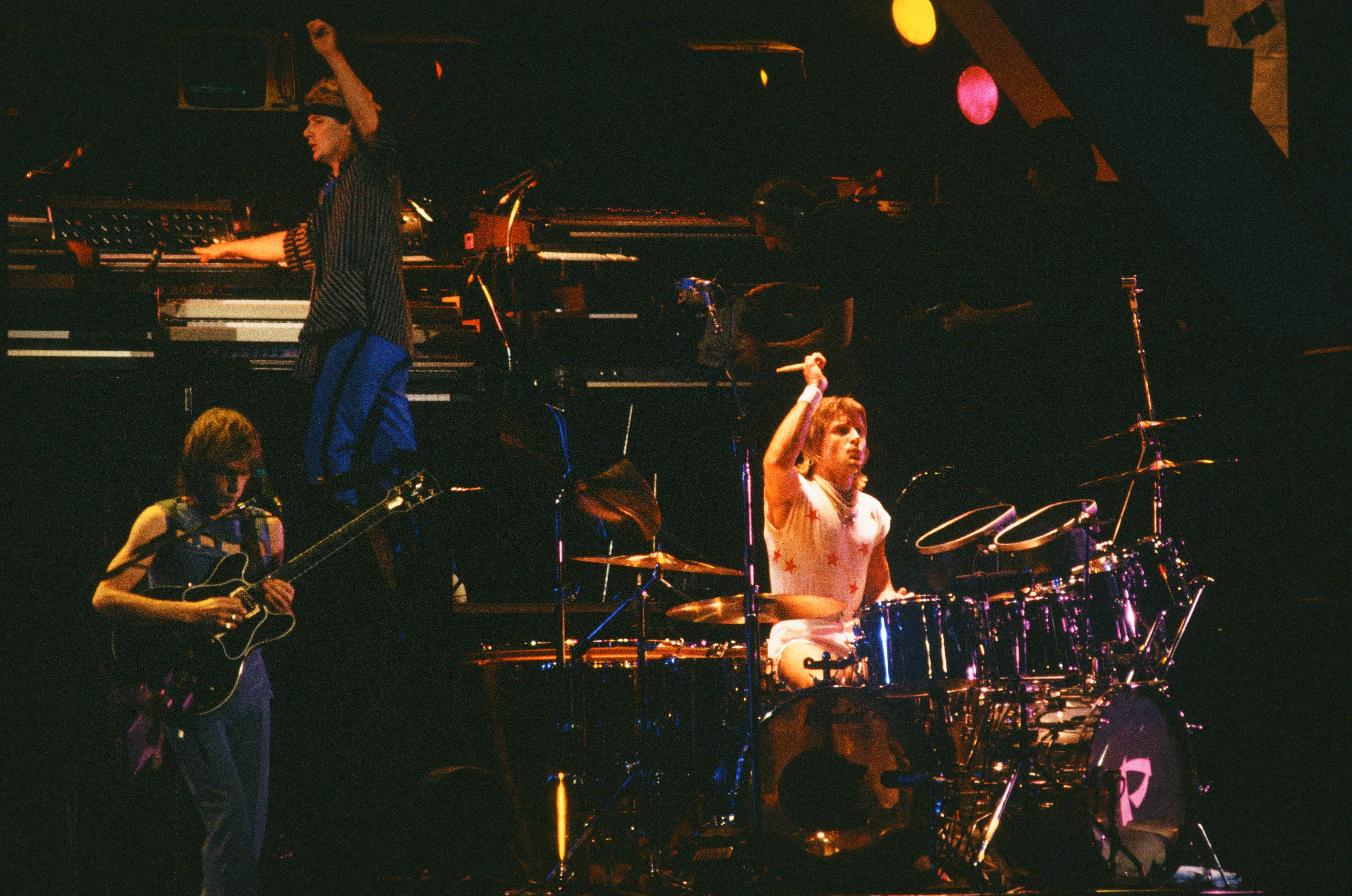 Rock band Asia returns with new lineup, will release new album