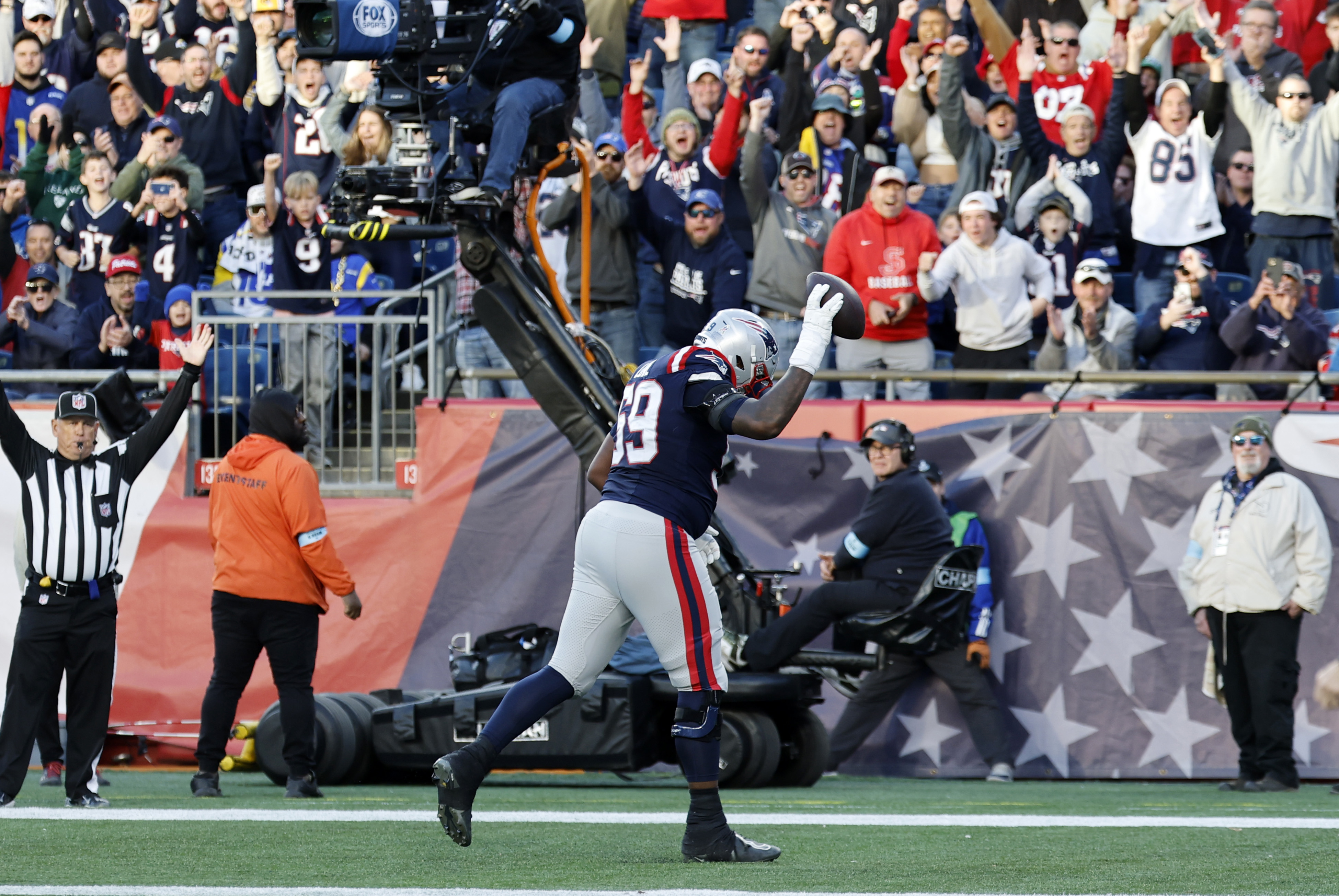 Why the Patriots threw a TD to a 315-pound lineman and made a