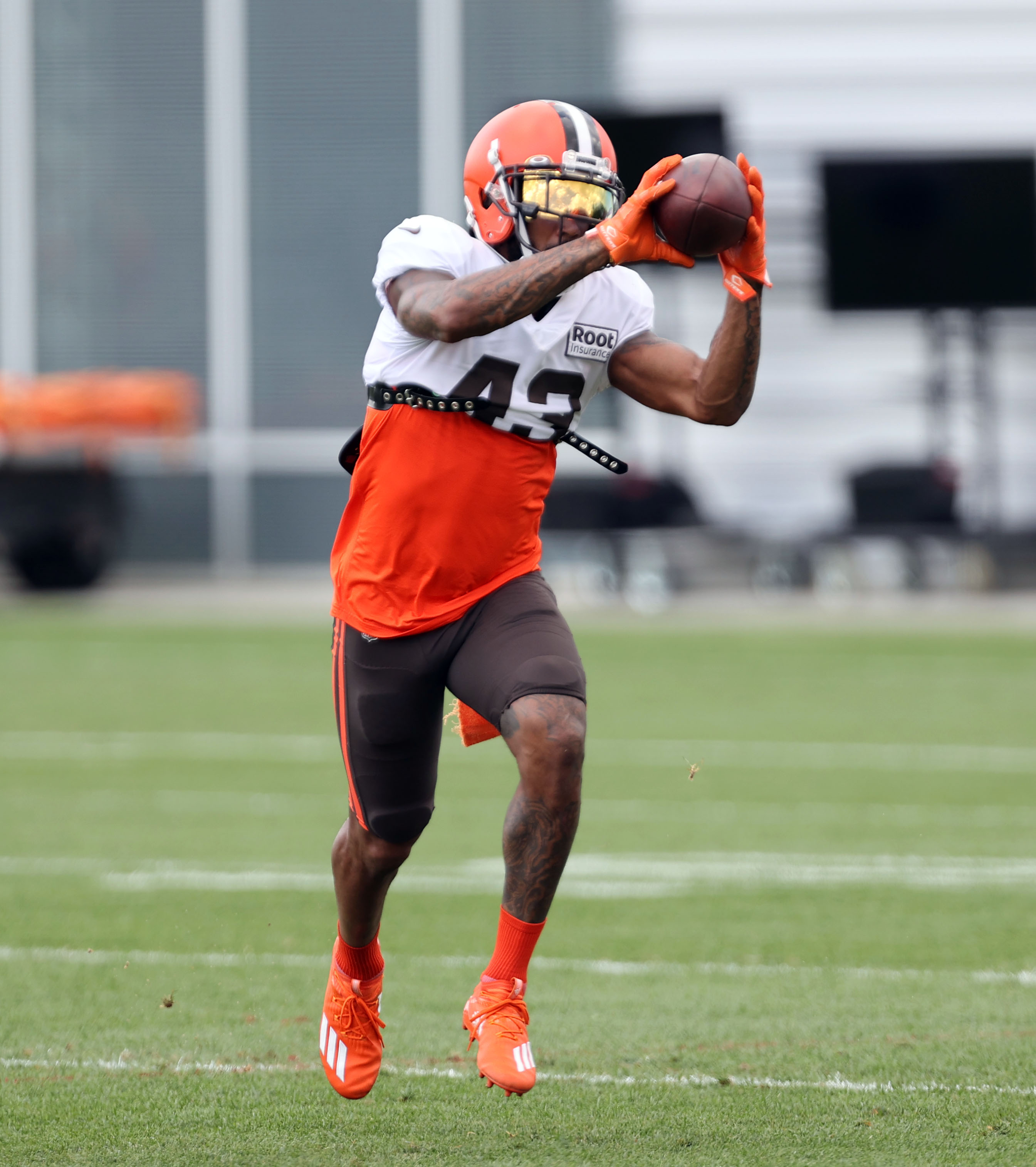 December 4, 2022, Houston, Texas, USA: Cleveland Browns safety John Johnson  III (43) runs down