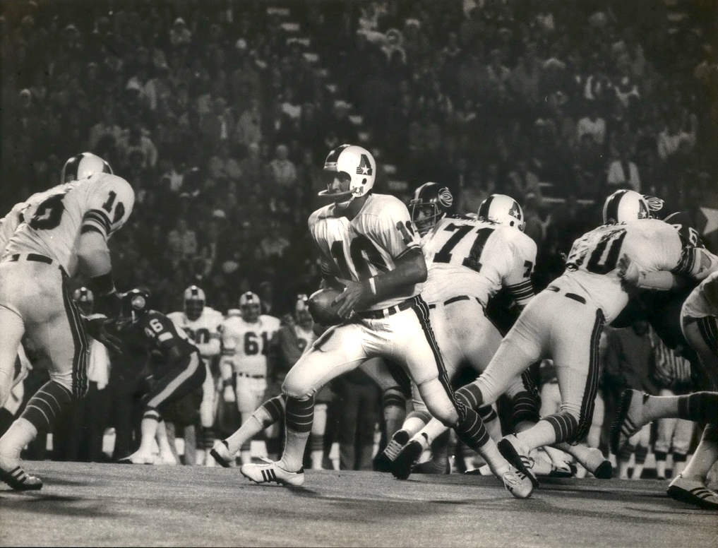 Former Auburn great Mike Kolen reflects on the perfect season with the  Miami Dolphins 