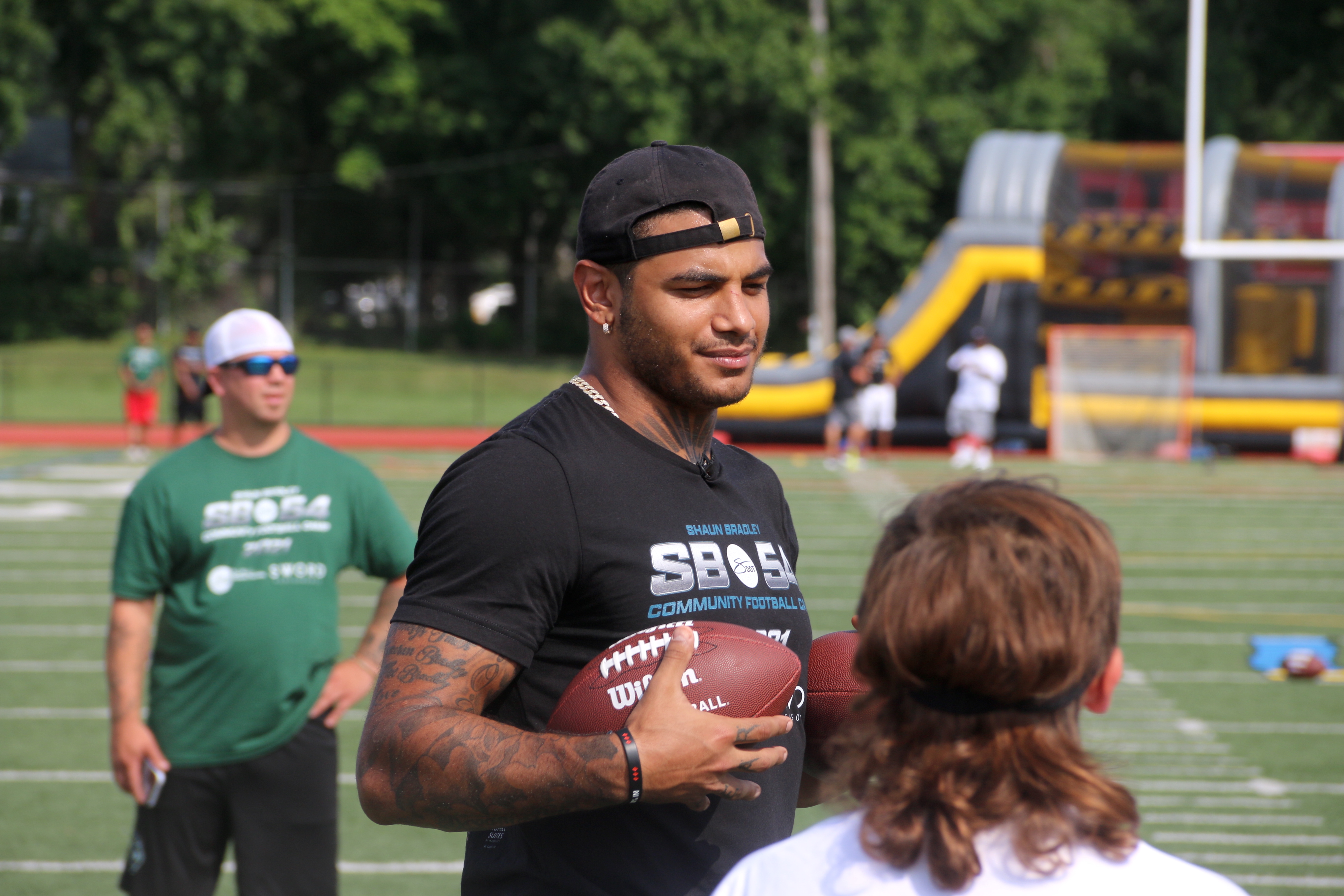 Philadelphia Eagles linebacker Shaun Bradley has a message for kids at his  camp: 'Never stop believing'