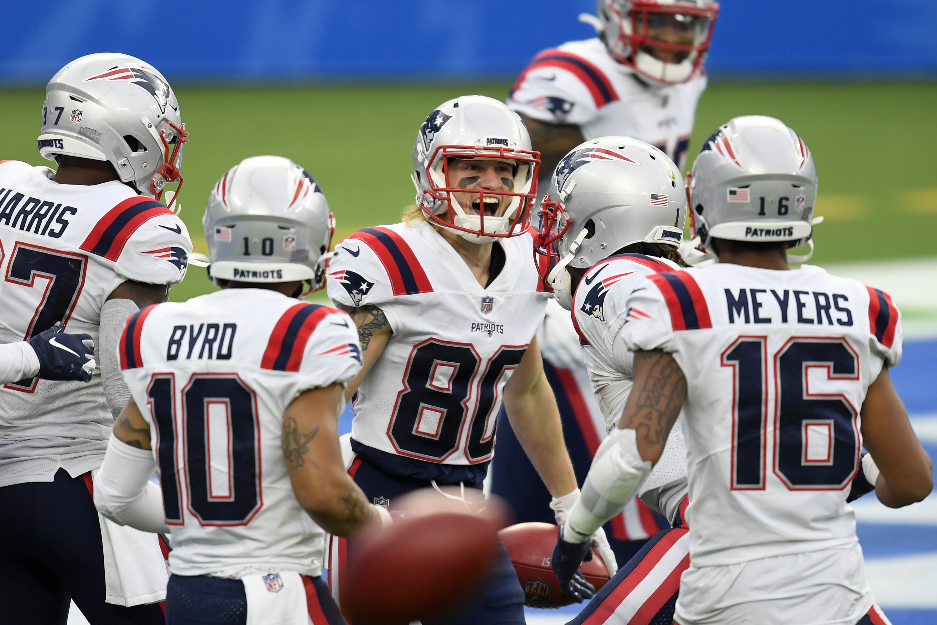 Patriots' Olszewski is an unlikely hero vs. Chargers