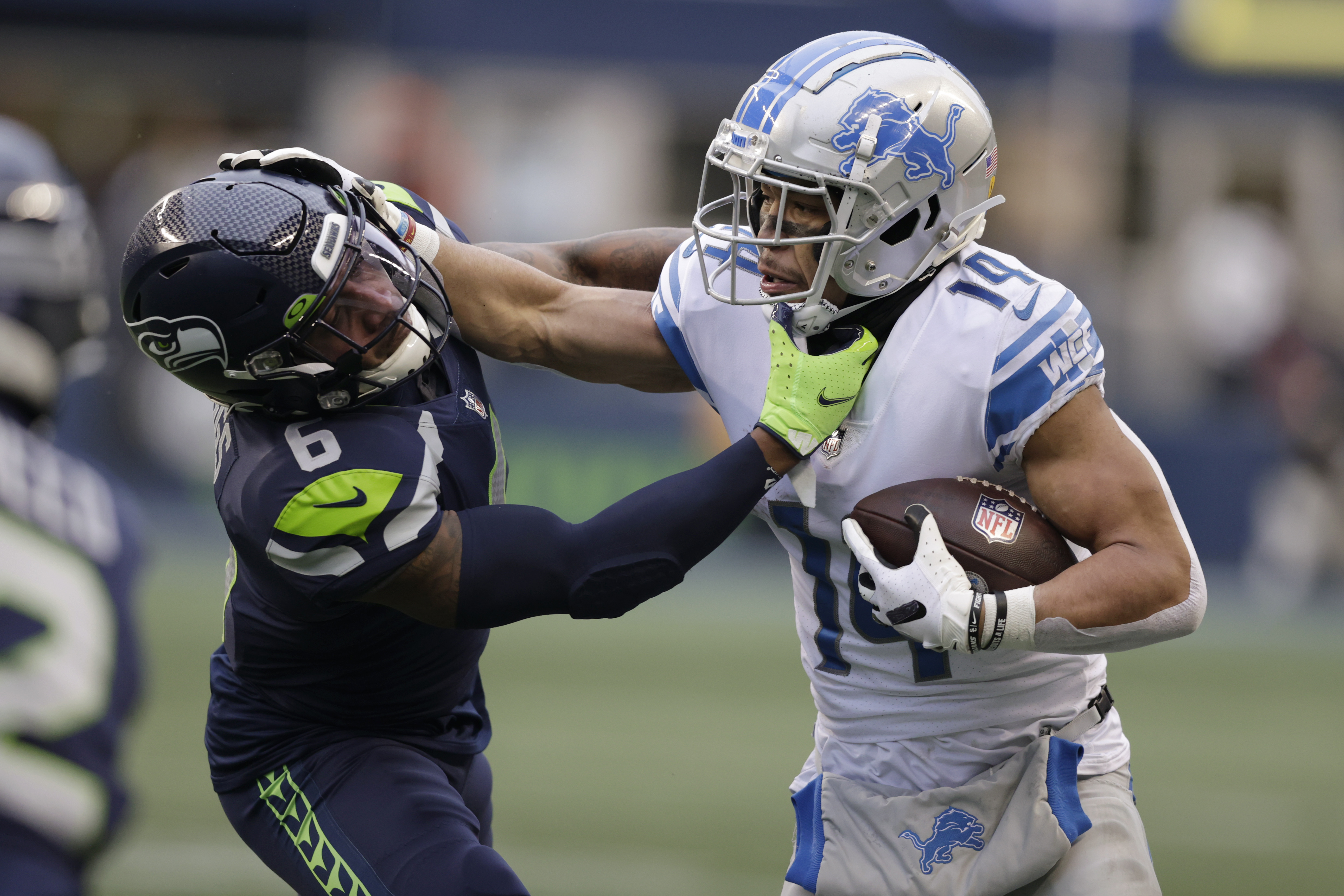 NFL: Lions WR Amon-Ra St. Brown lists all 16 WRs drafted ahead of him