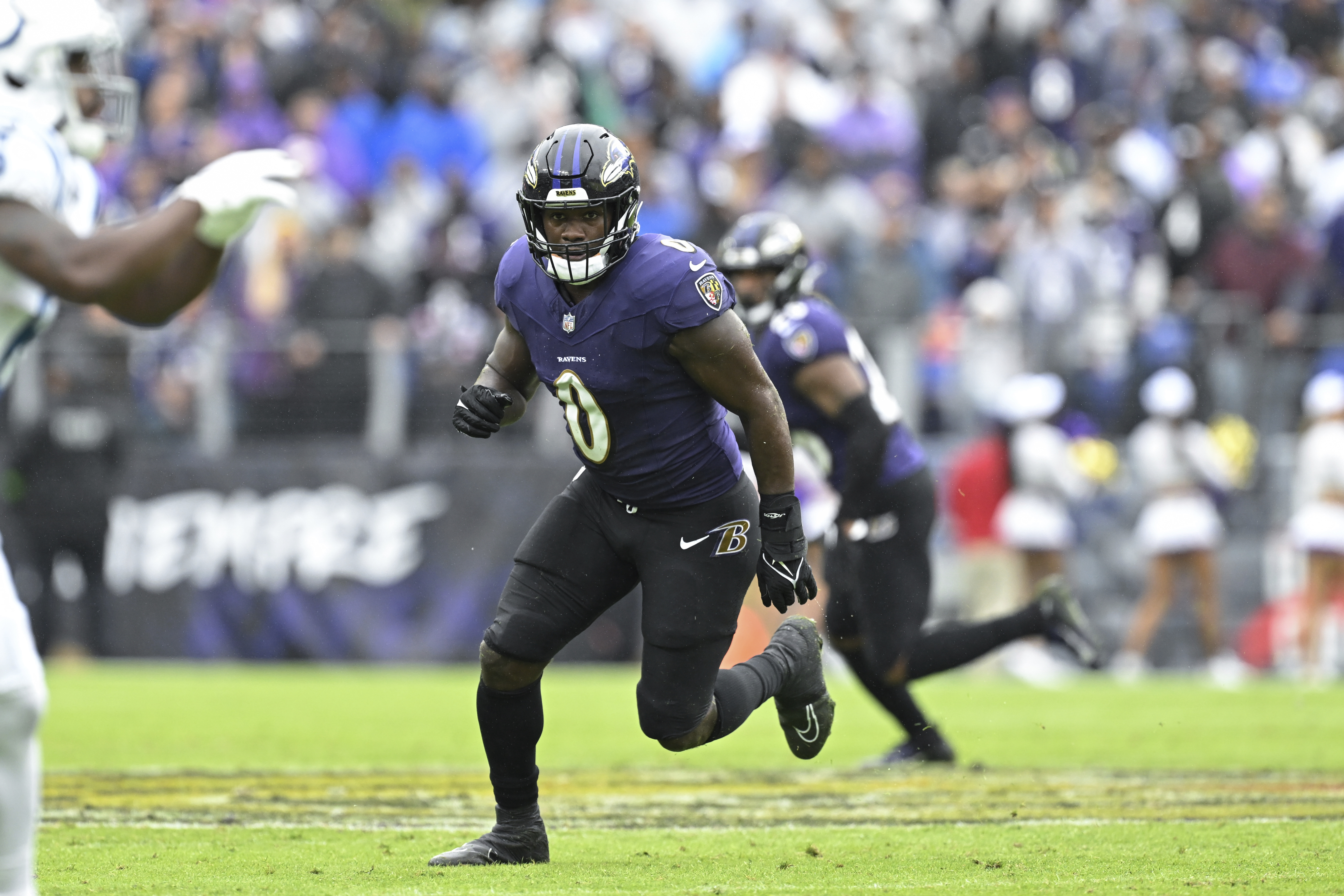 Ravens linebacker Roquan Smith gives the Browns bulletin board