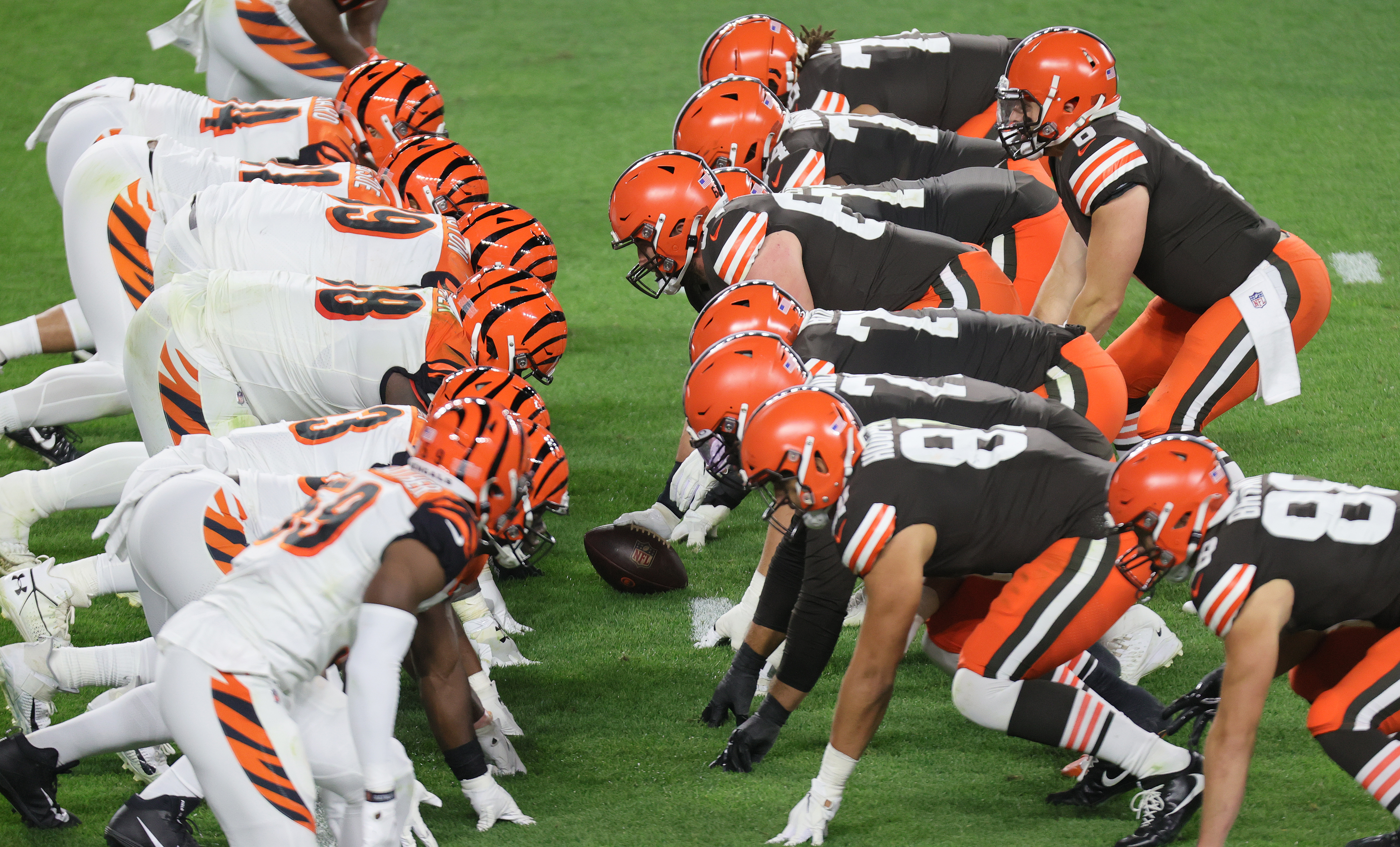 Kevin Stefanski praises Baker Mayfield's game vs. the Bengals, but wants  him to protect the football 