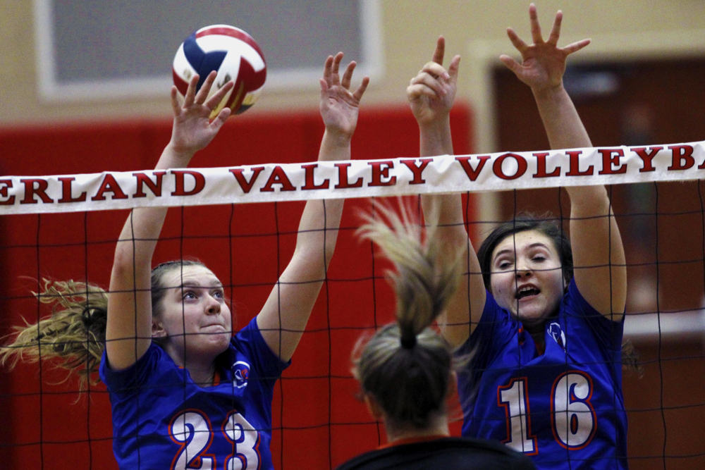 Southern Lehigh Girls Volleyball Plays Palmyra In 2019 PIAA 3A Final ...