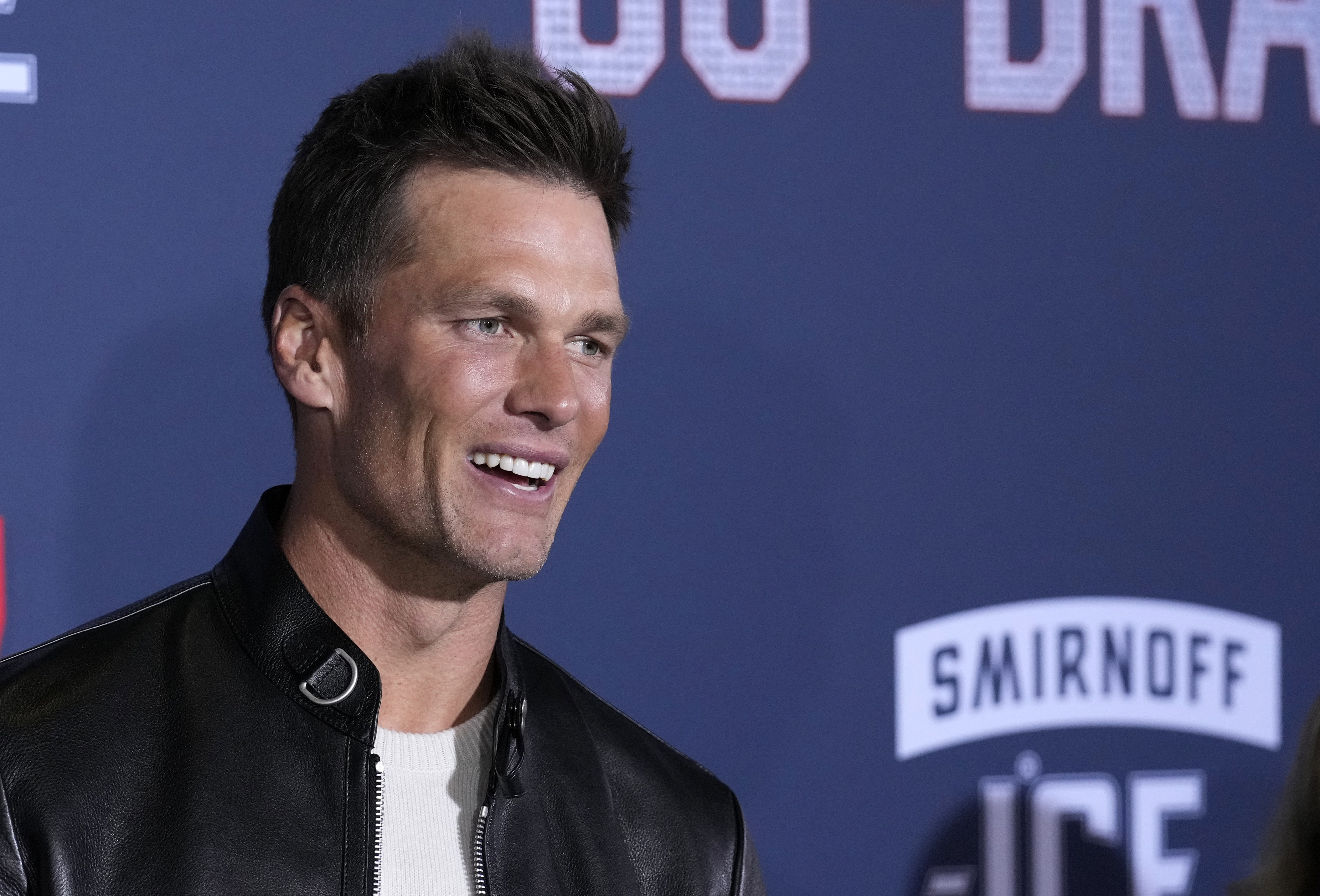 Tom Brady to join Fox as commentator in 2024: Decompression is really  important