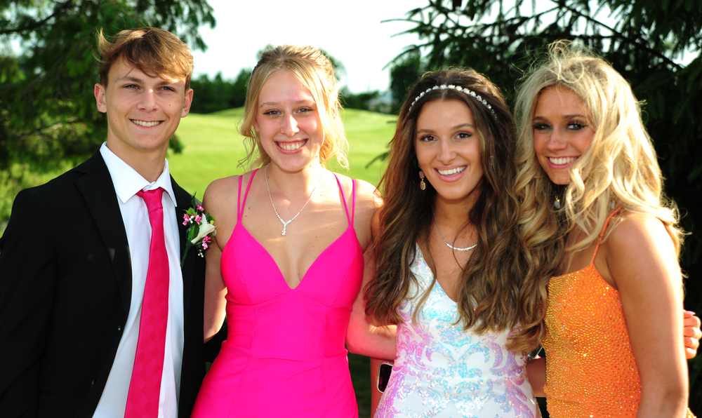 Delaware Valley Regional High School Prom 2022 - Nj.com