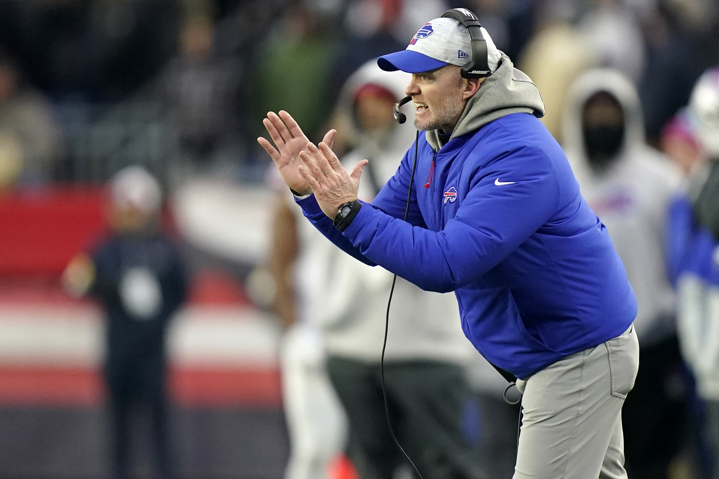 McDermott, Bills put Belichick in choke hold, snuff out Patriots