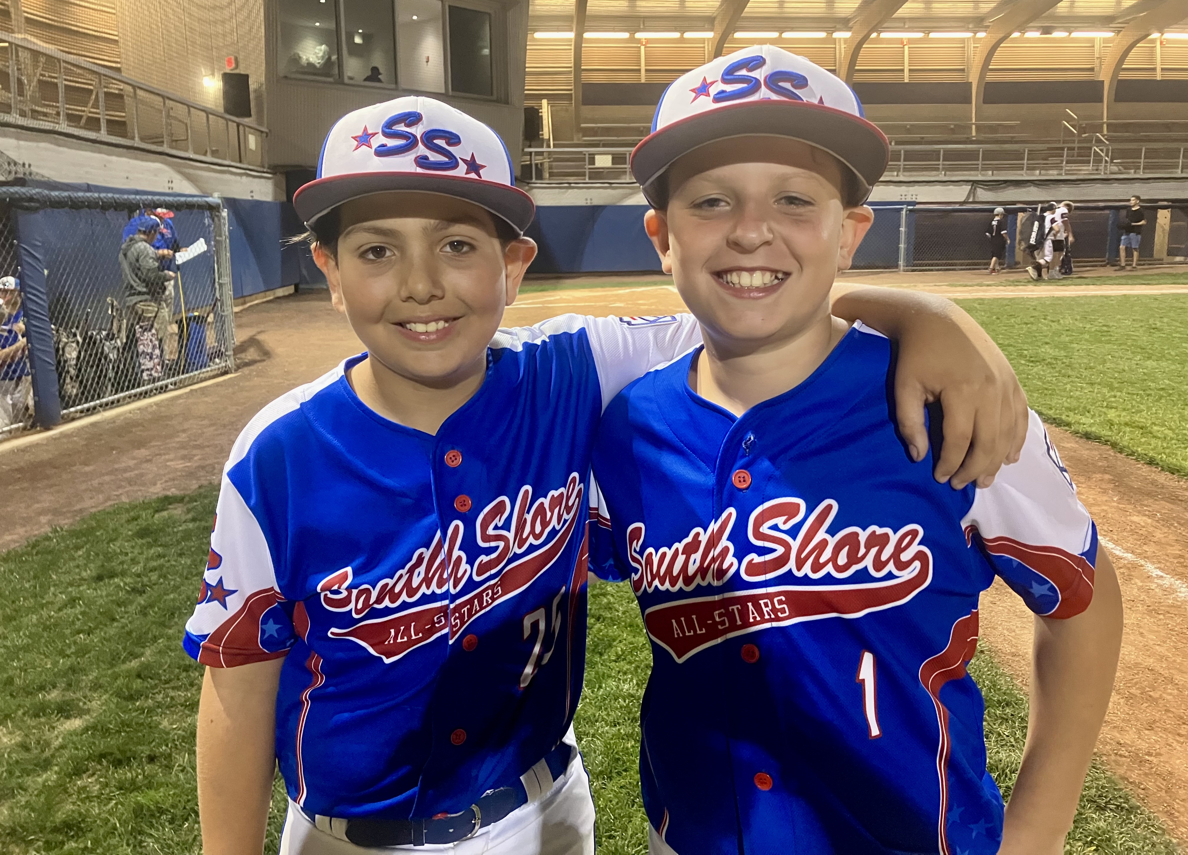 LL All-Star baseball: Mid-Island's new uniforms were prominently displayed  during District 24 title run 