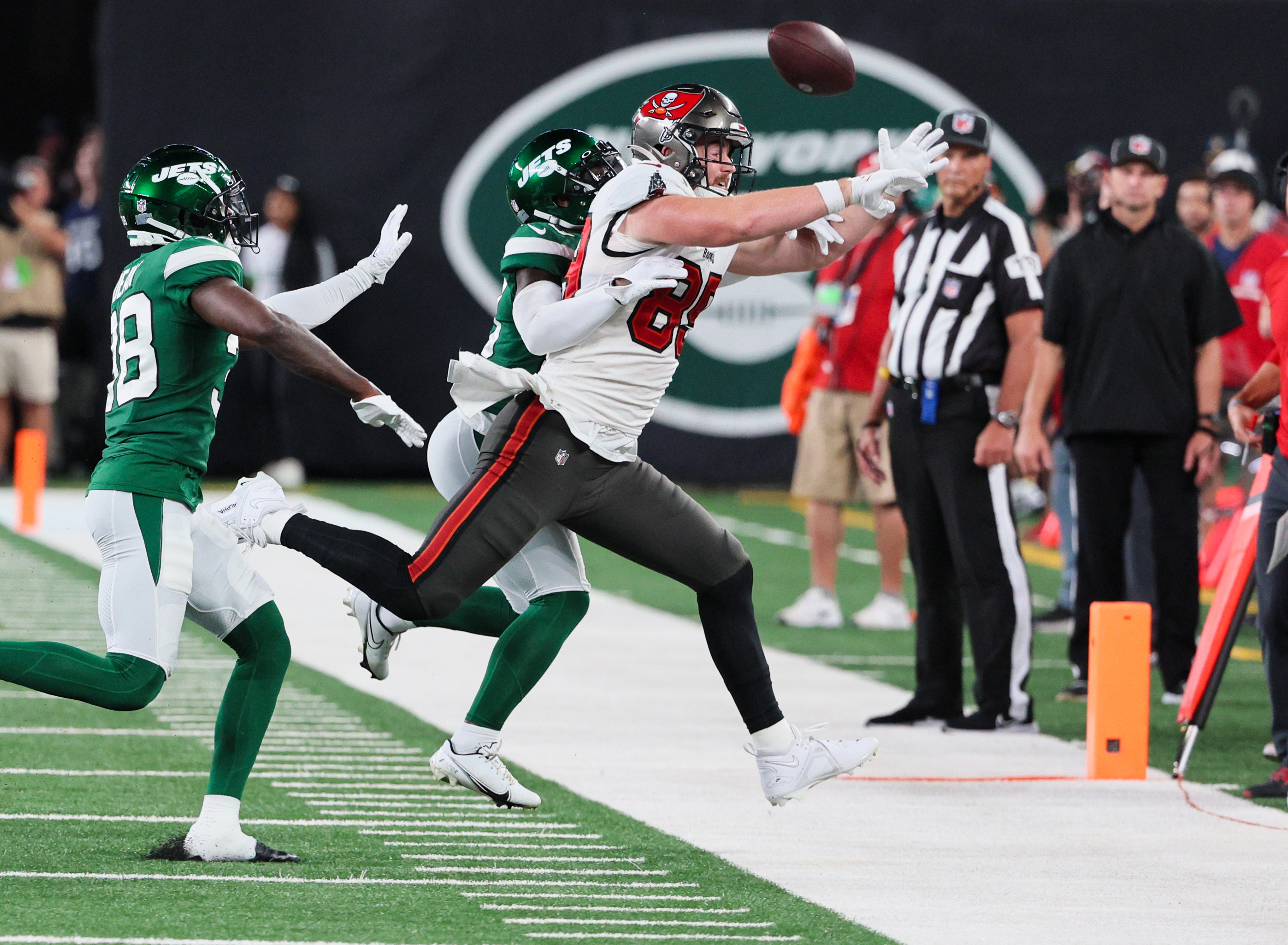 Photo: New York Jets vs Tampa Bay Buccaneers NFL Preseason - NYP20230819150  