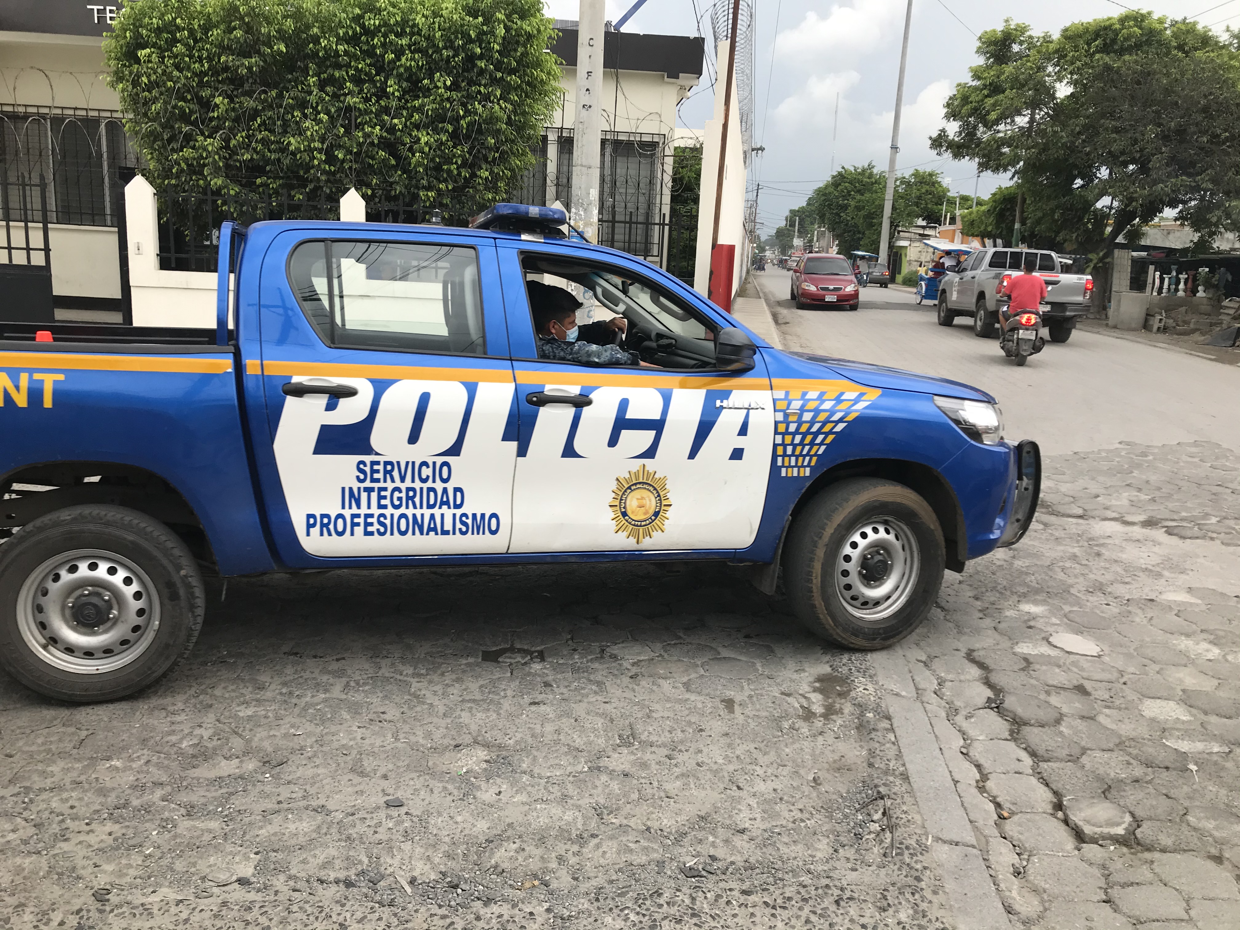 This encounter with the Guatemalan police was a real gas | Mulshine - nj.com