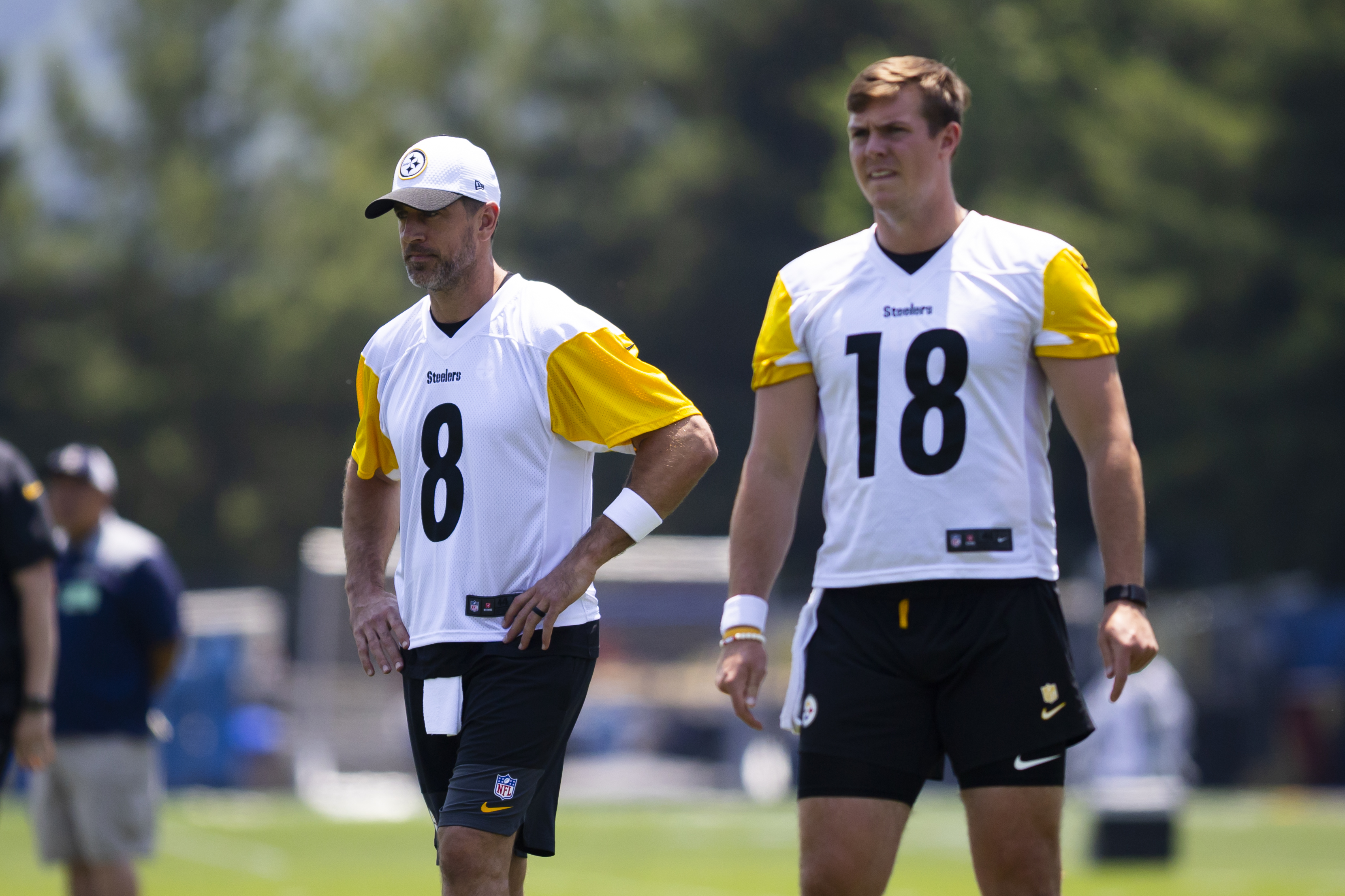 Aaron Rodgers already making a huge impact on Steelers' Will Howard: 'A  great mentor' - pennlive.com