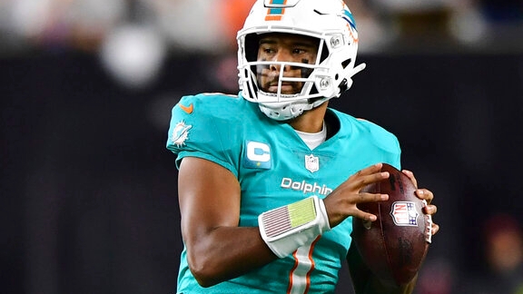 Watch 2012 Miami Dolphins - Ep. 4 Online